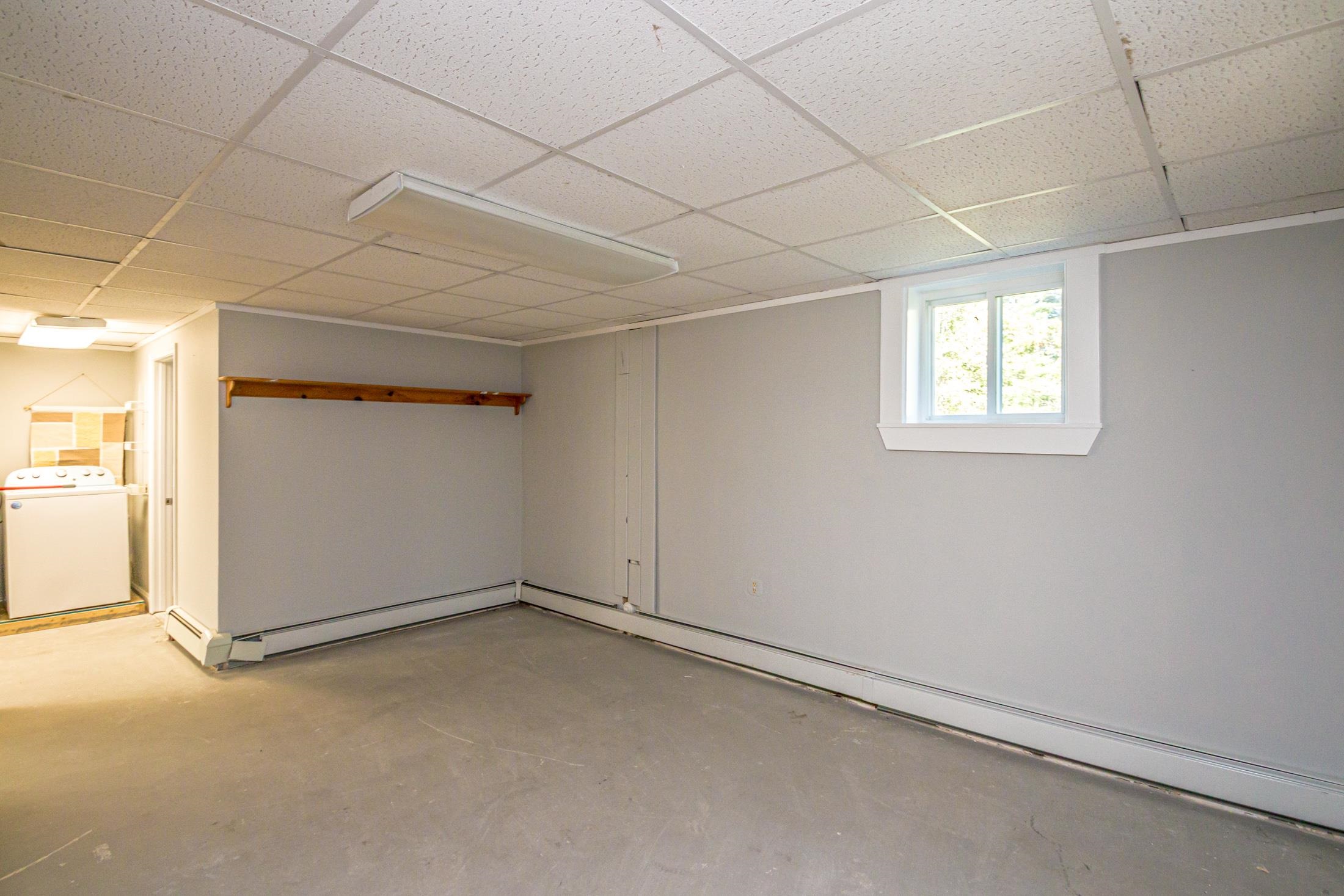 8 Eliot Drive Property Photo 35