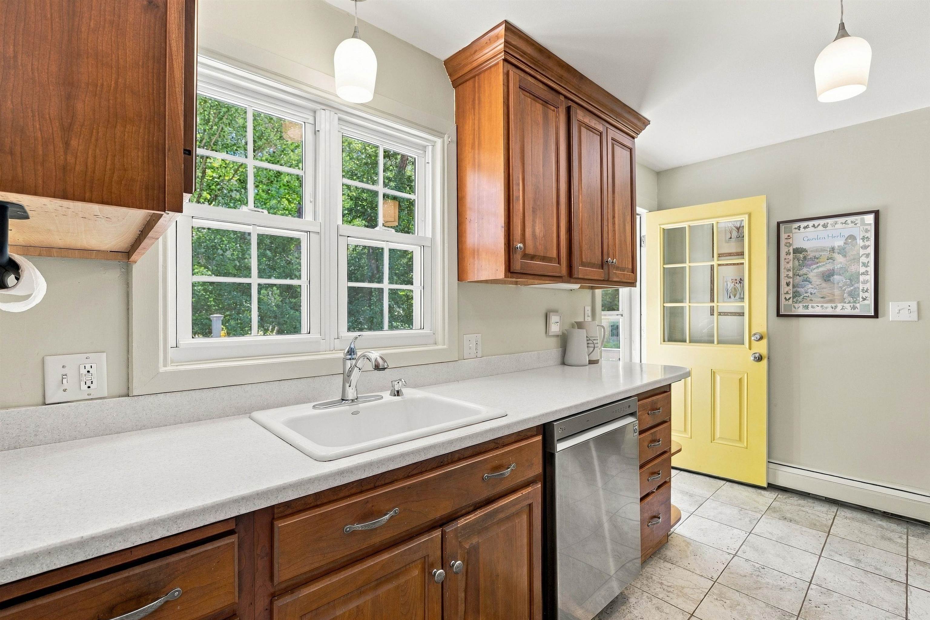 4 Clough Street Property Photo 22