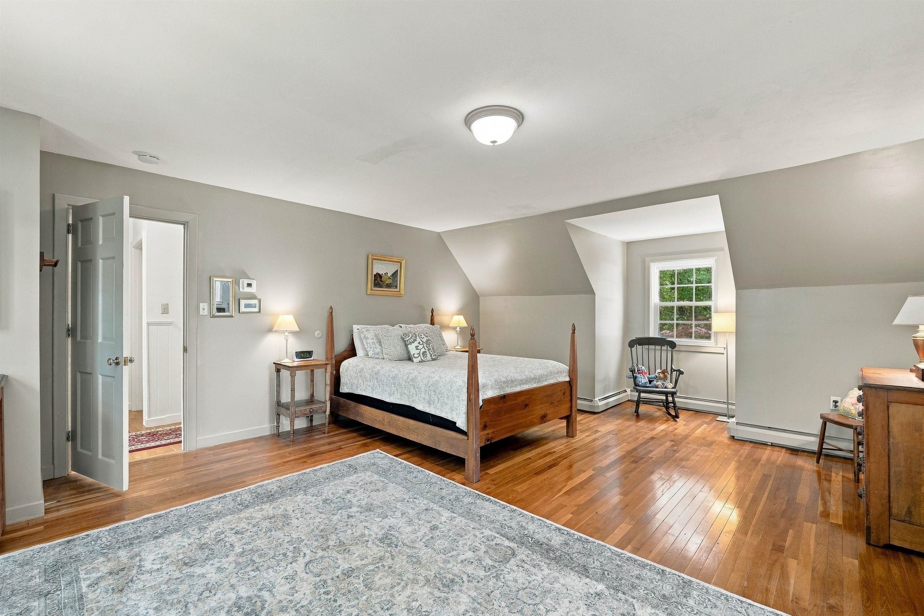 4 Clough Street Property Photo 33