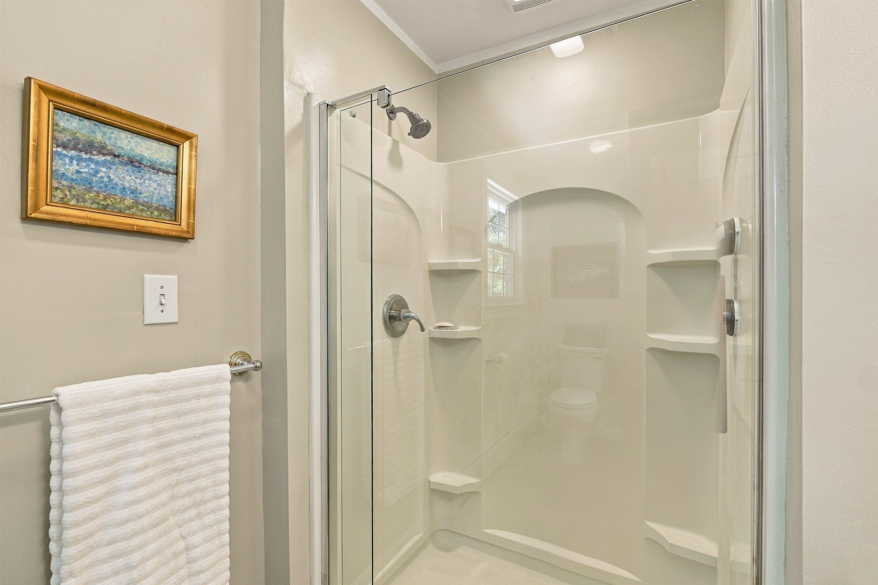 4 Clough Street Property Photo 39
