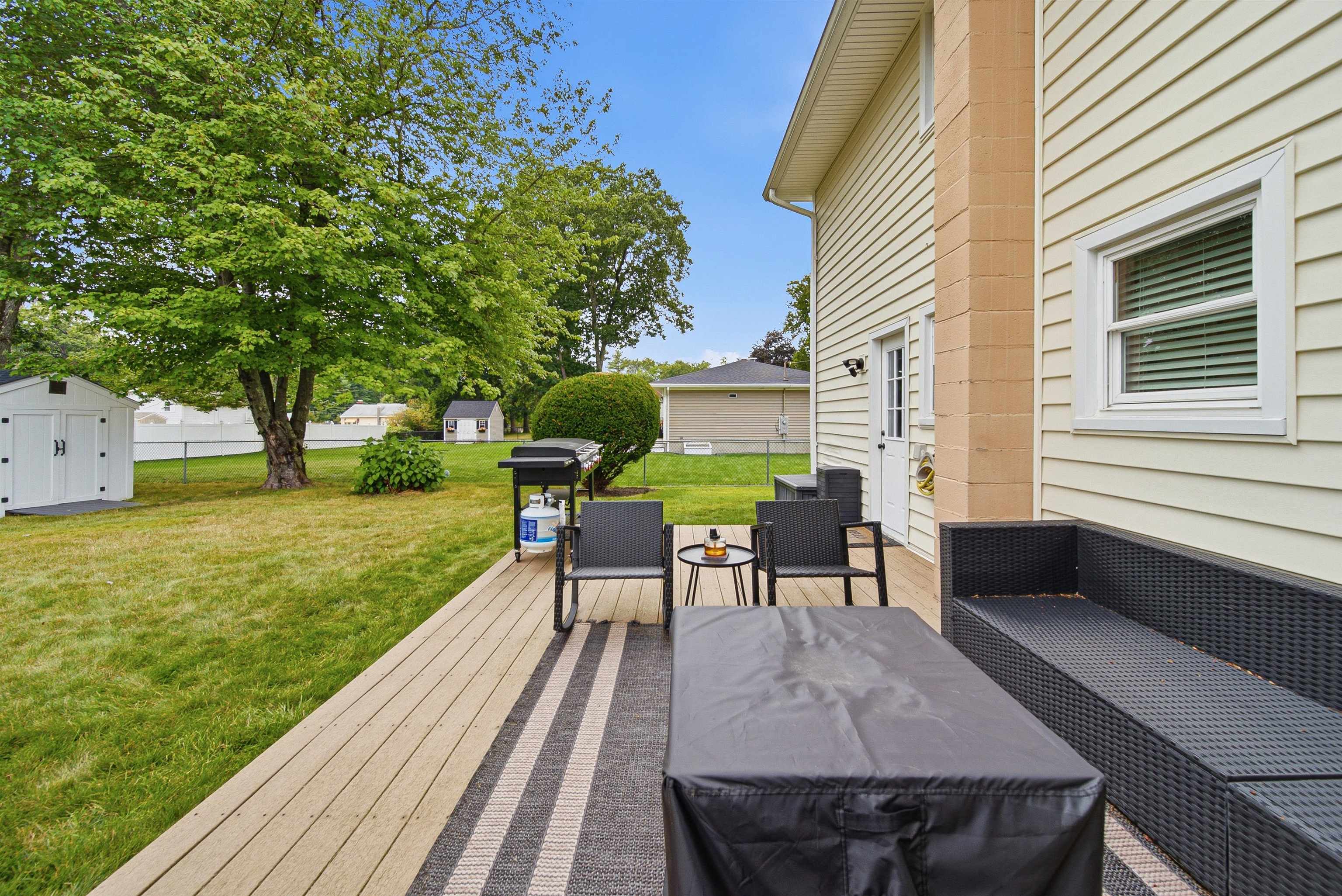 17 Juniper Road Property Photo 34