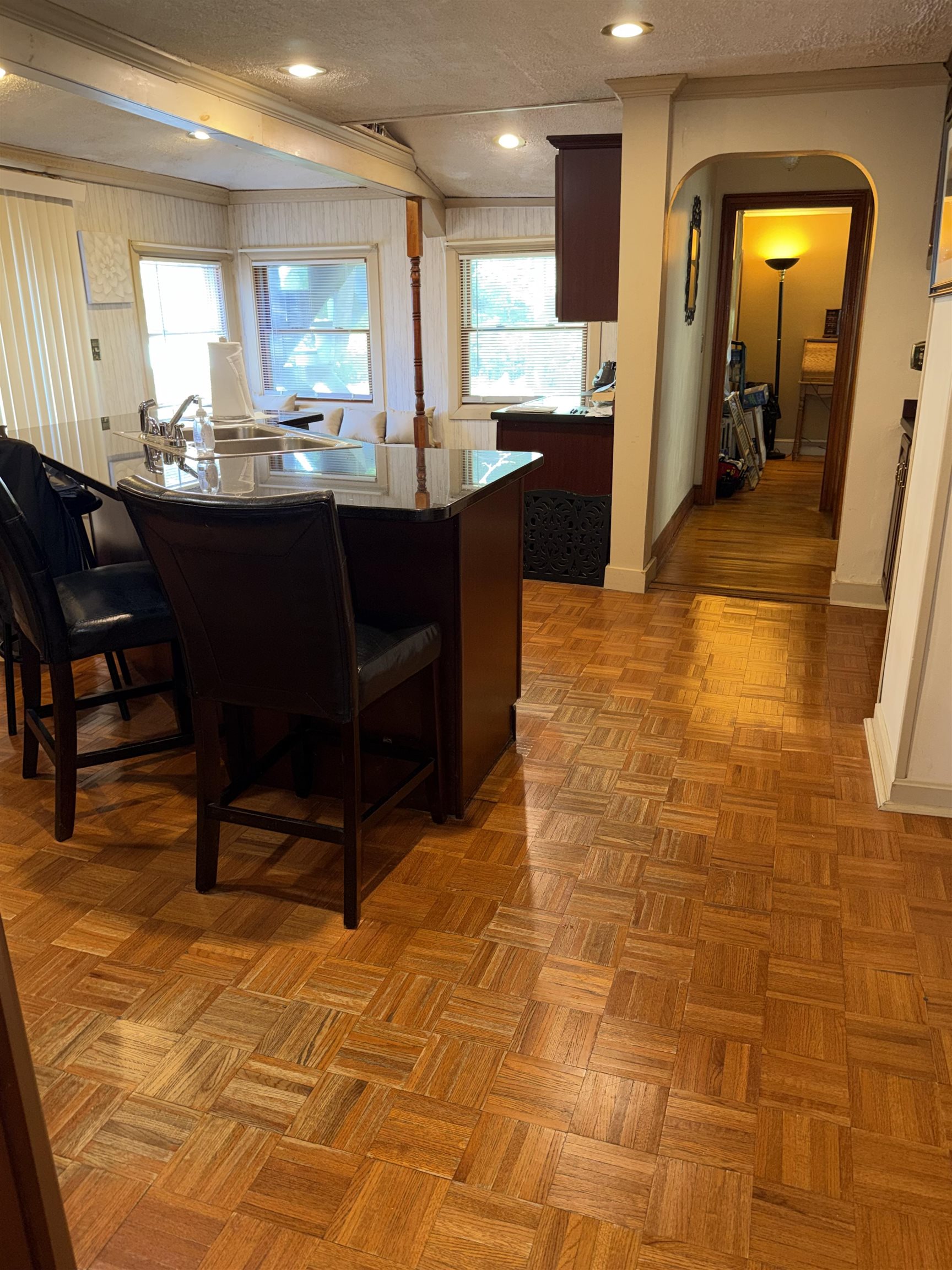 10 Sullivan Avenue Property Photo 7