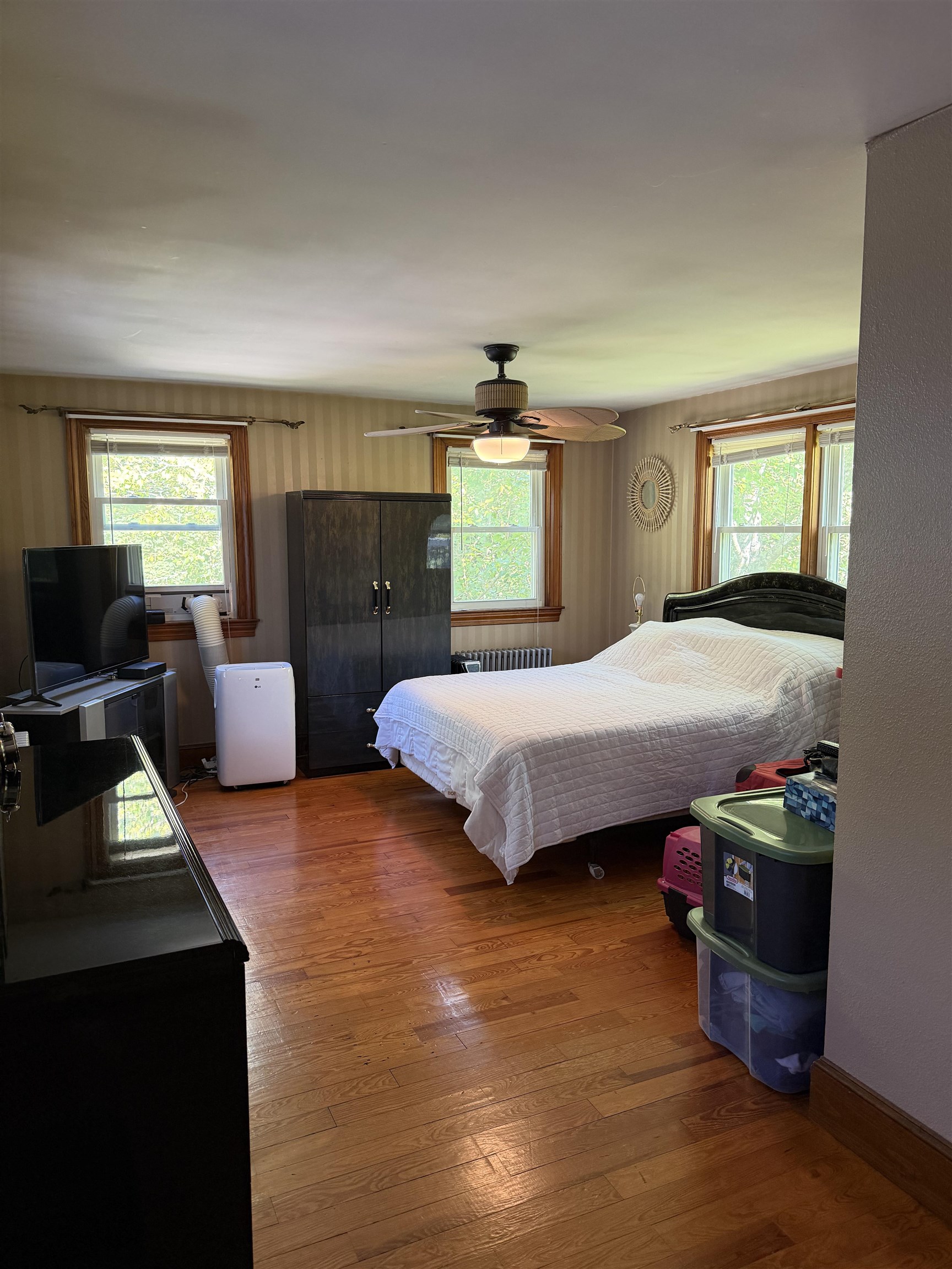 10 Sullivan Avenue Property Photo 14