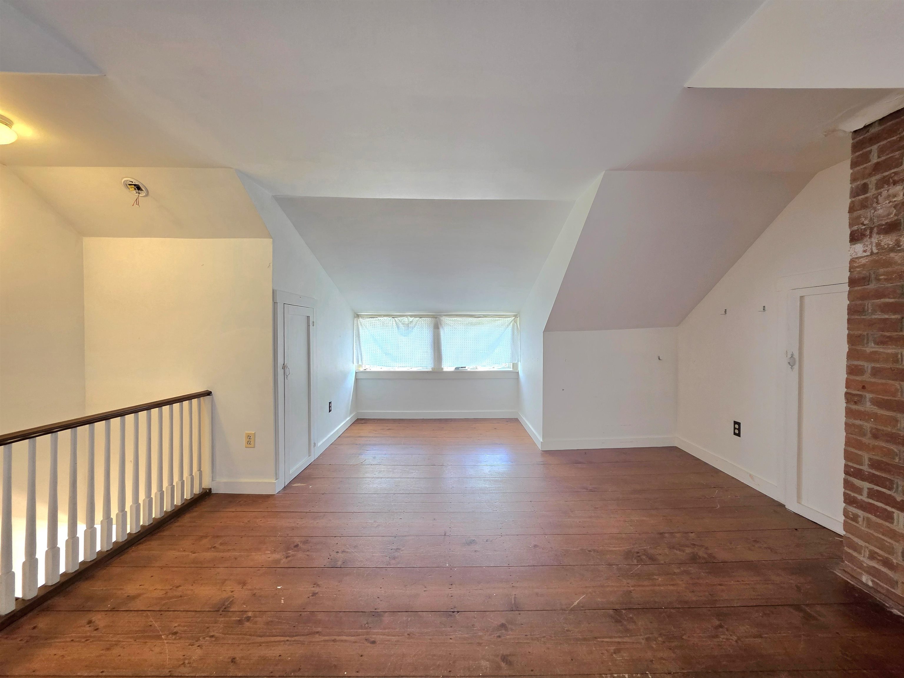 30 Pleasant Street Property Photo 25