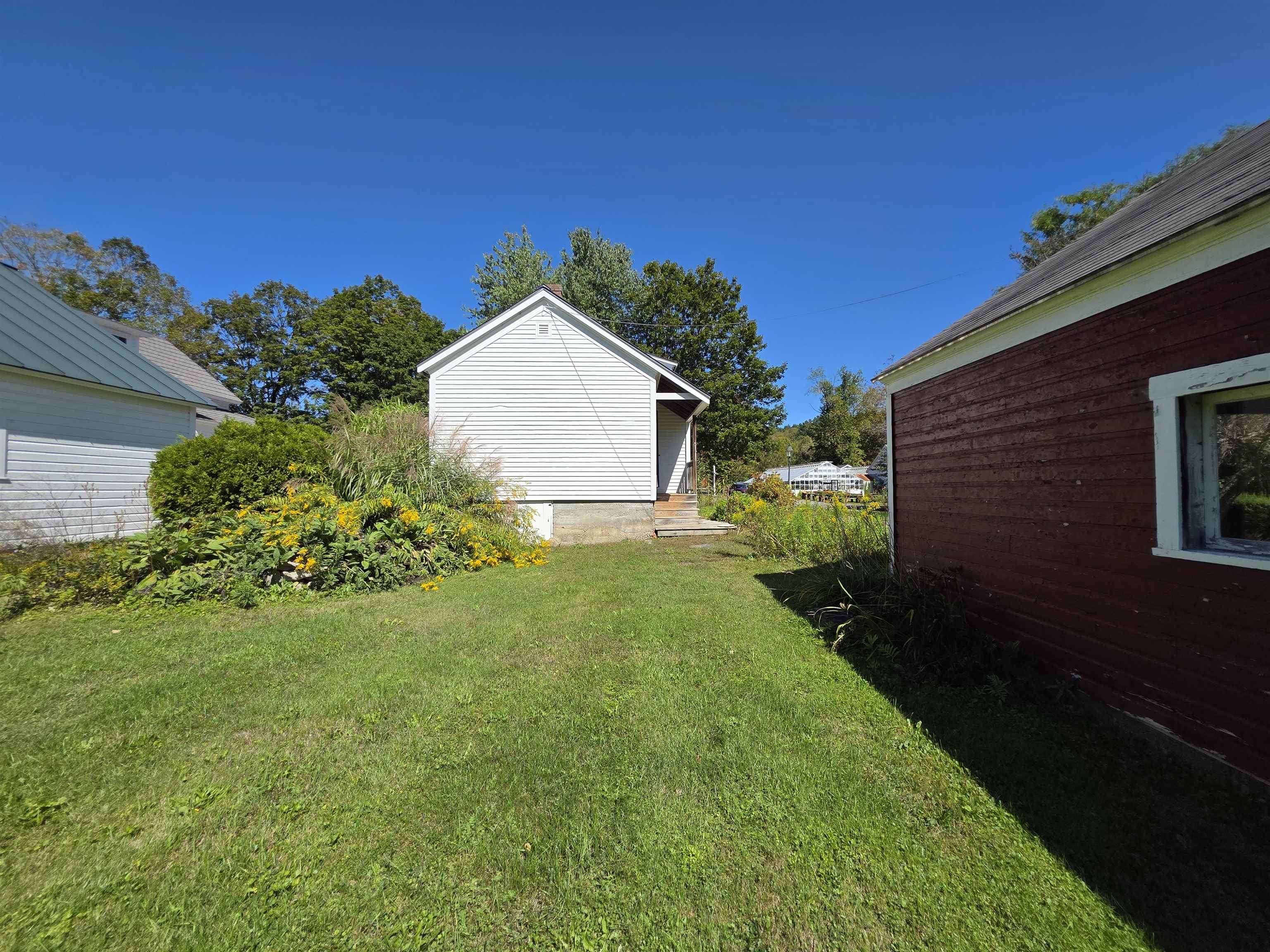 30 Pleasant Street Property Photo 27