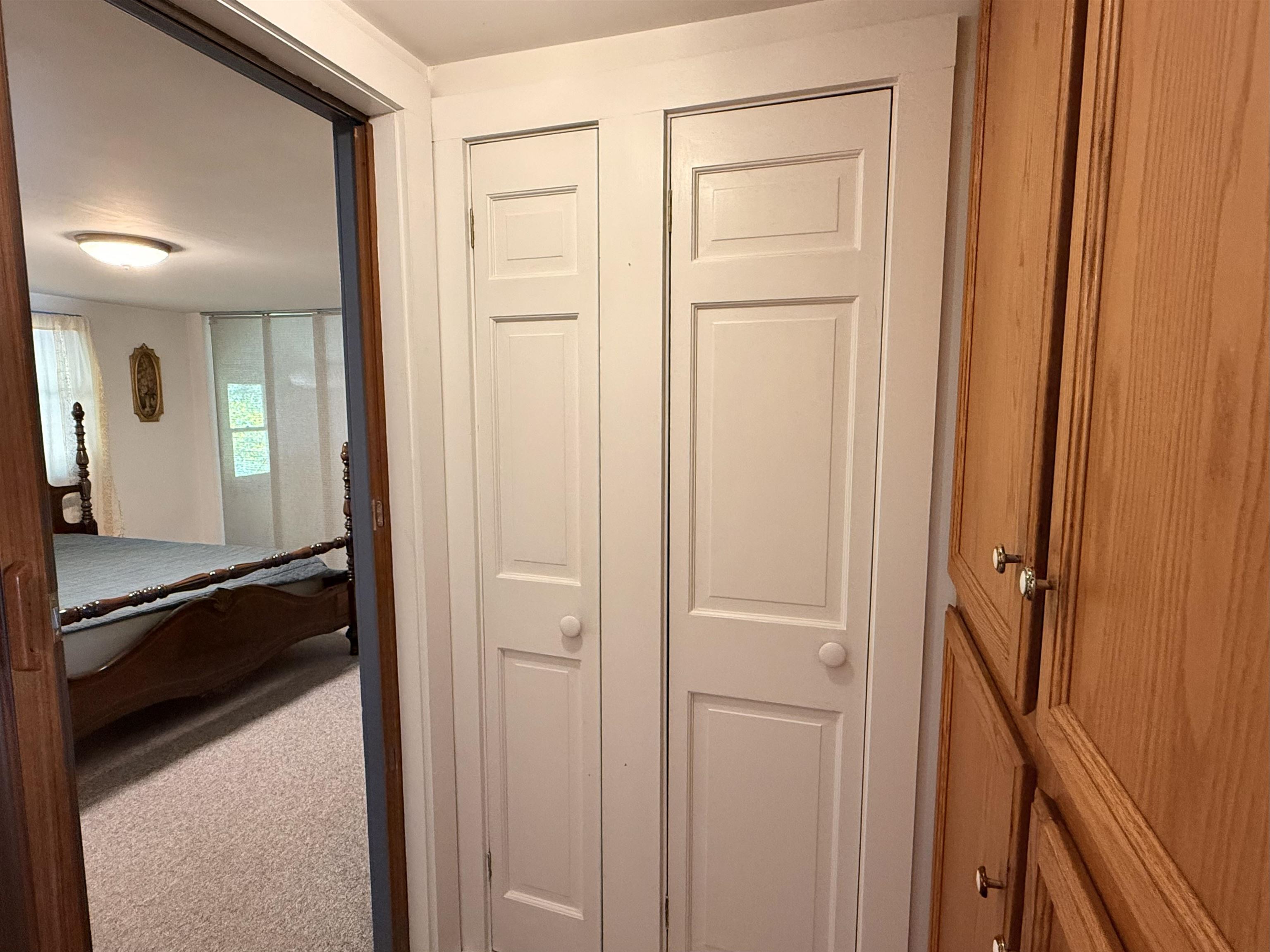 672 Huckle Hill Road Property Photo 12