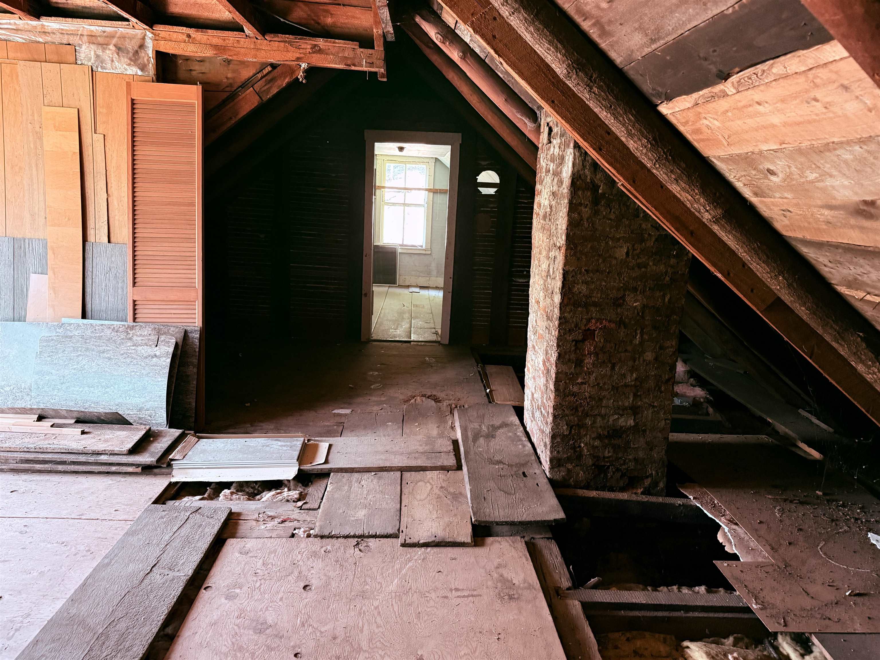 672 Huckle Hill Road Property Photo 32