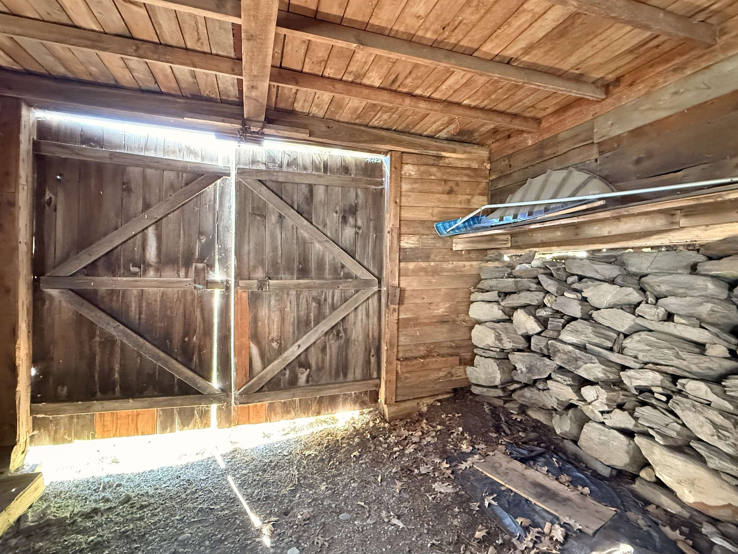 672 Huckle Hill Road Property Photo 36