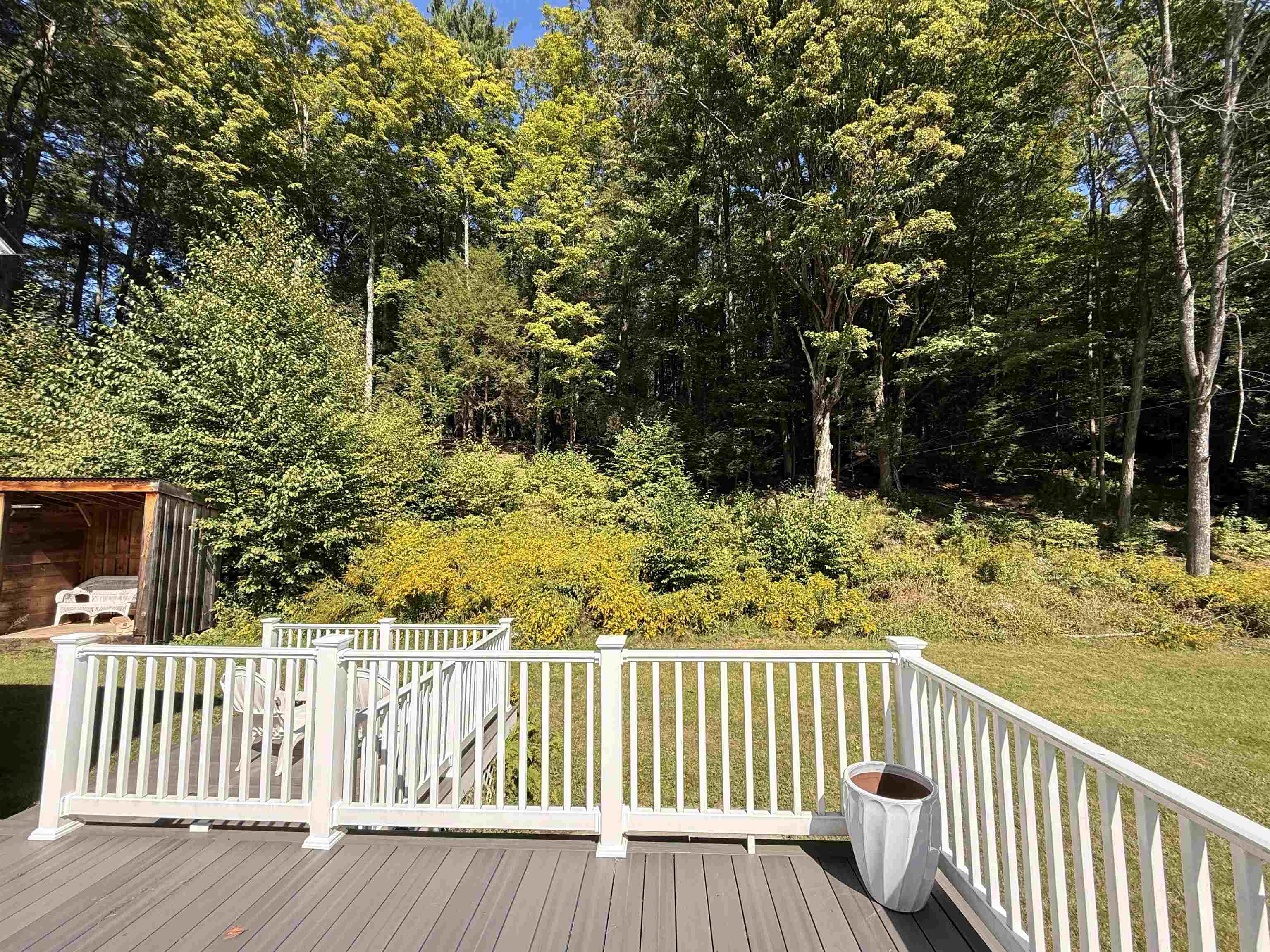 672 Huckle Hill Road Property Photo 38