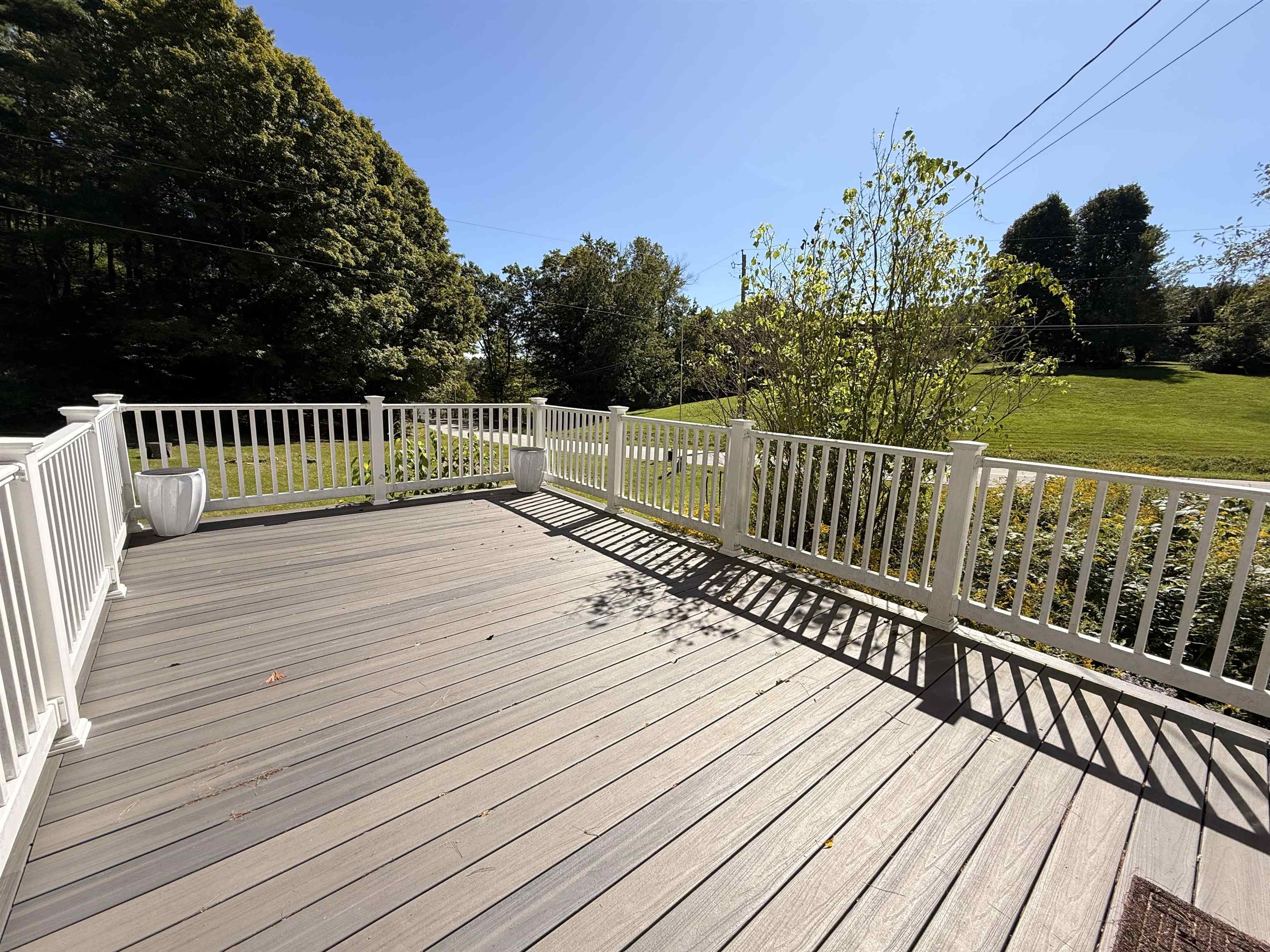 672 Huckle Hill Road Property Photo 39