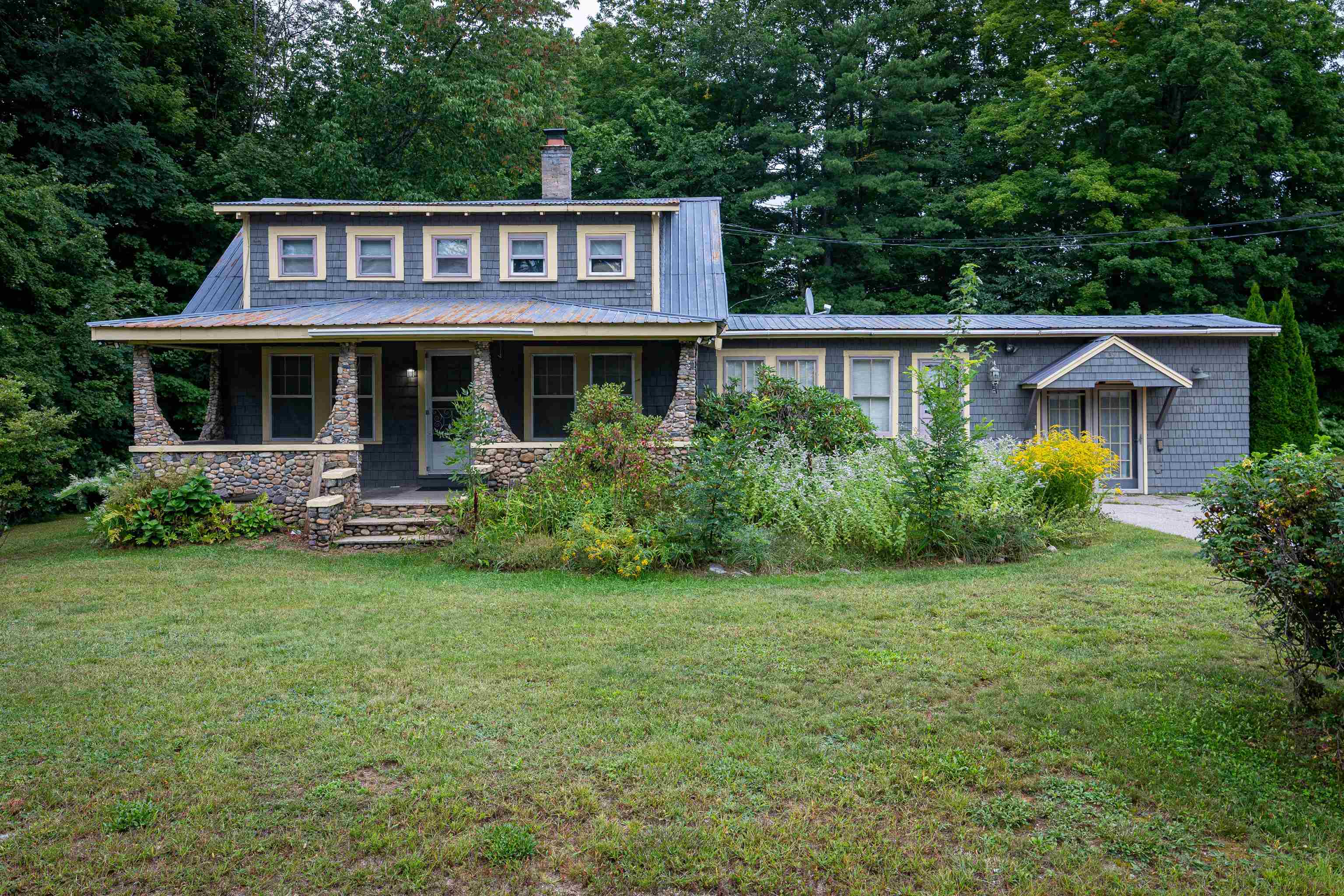 591 White Mountain Highway Property Photo 1