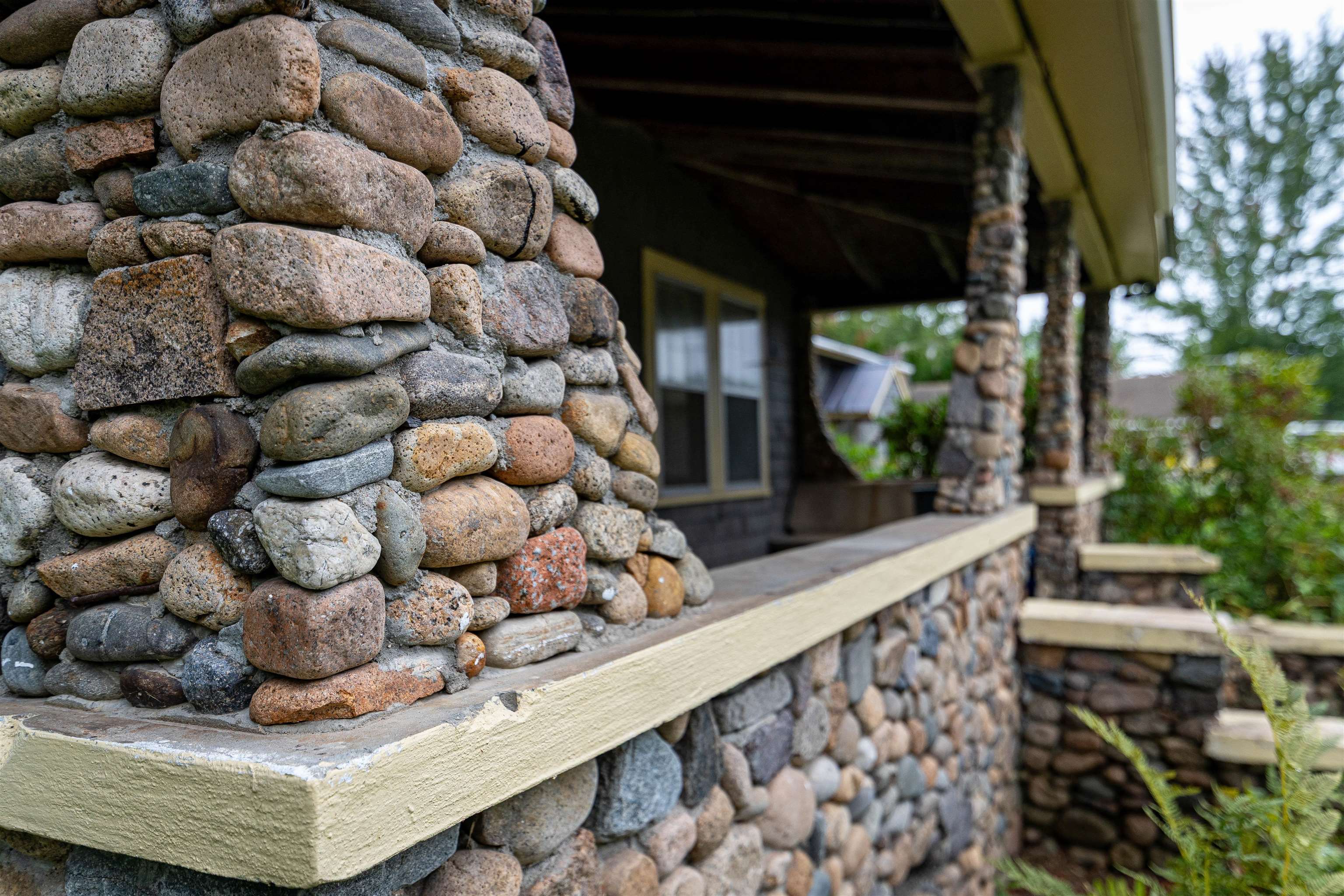 591 White Mountain Highway Property Photo 2