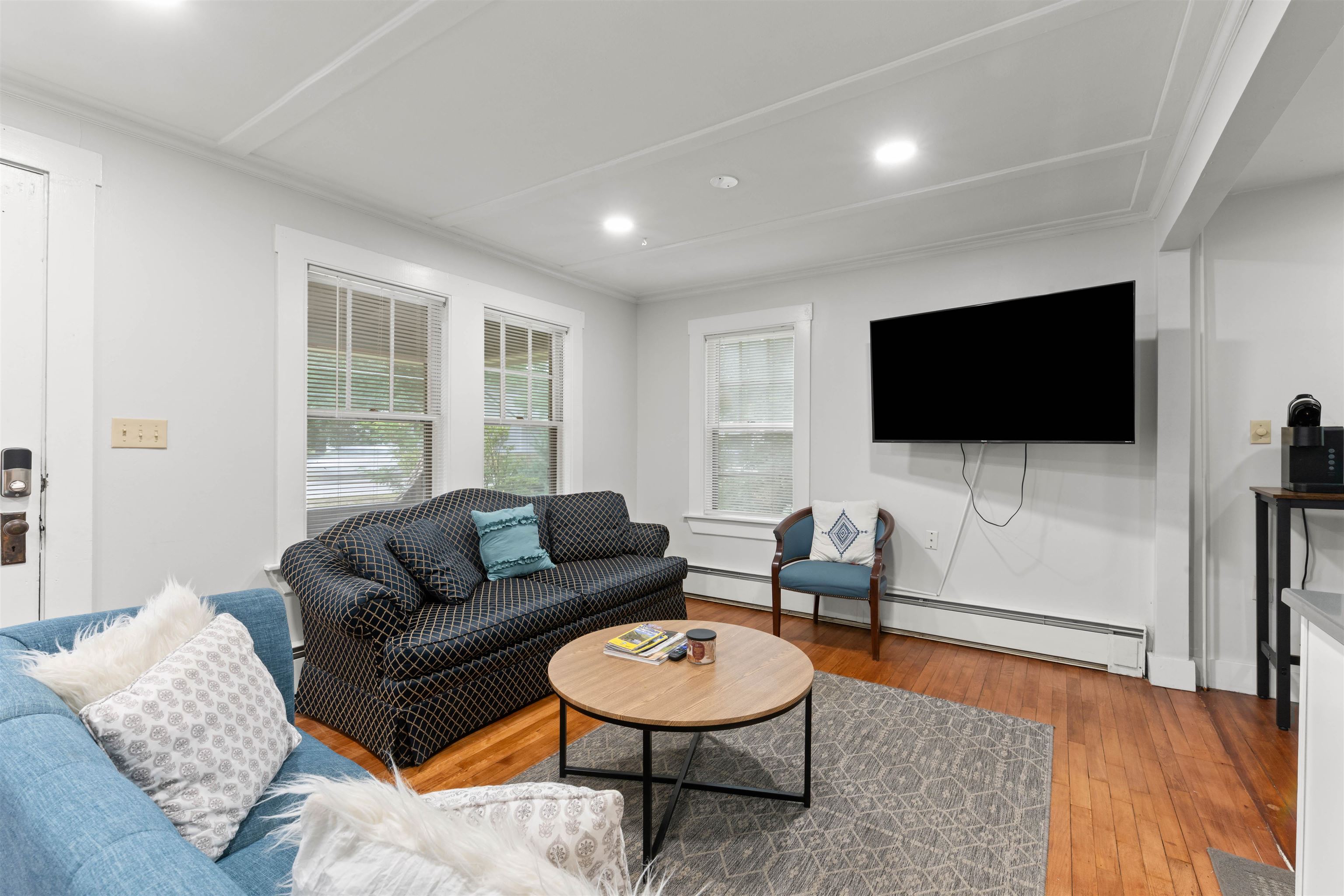 591 White Mountain Highway Property Photo 14