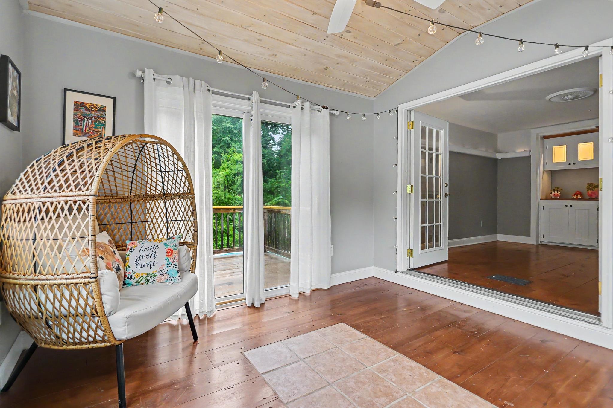 36 Saint Laurent Drive Property Photo 15
