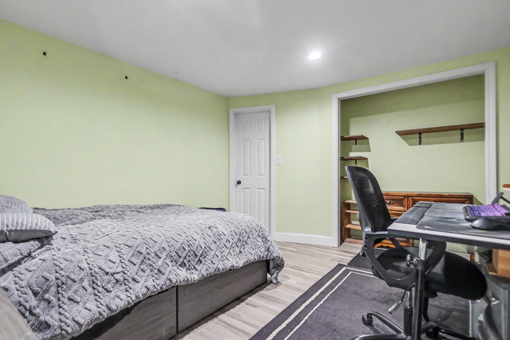 36 Saint Laurent Drive Property Photo 24