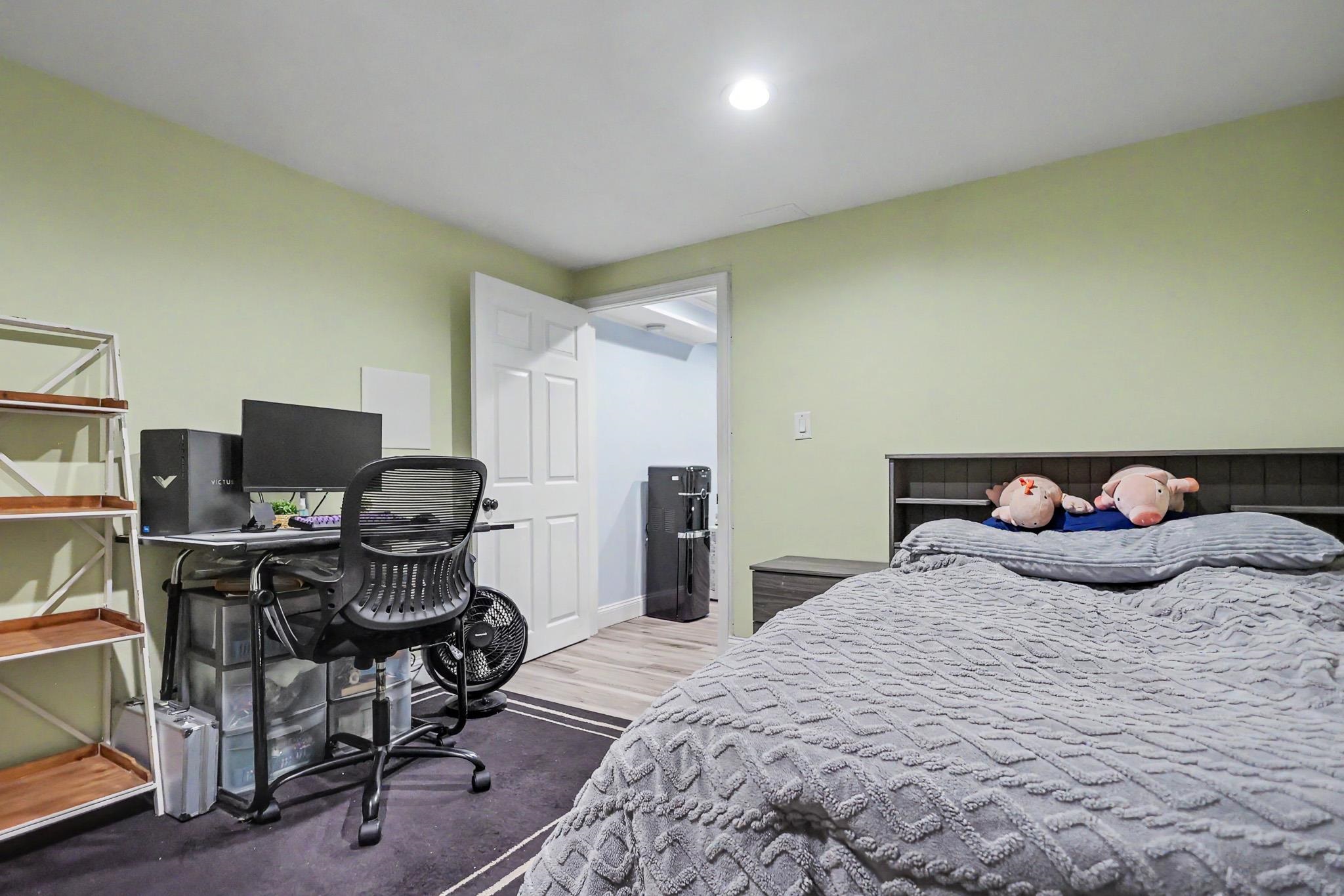 36 Saint Laurent Drive Property Photo 25