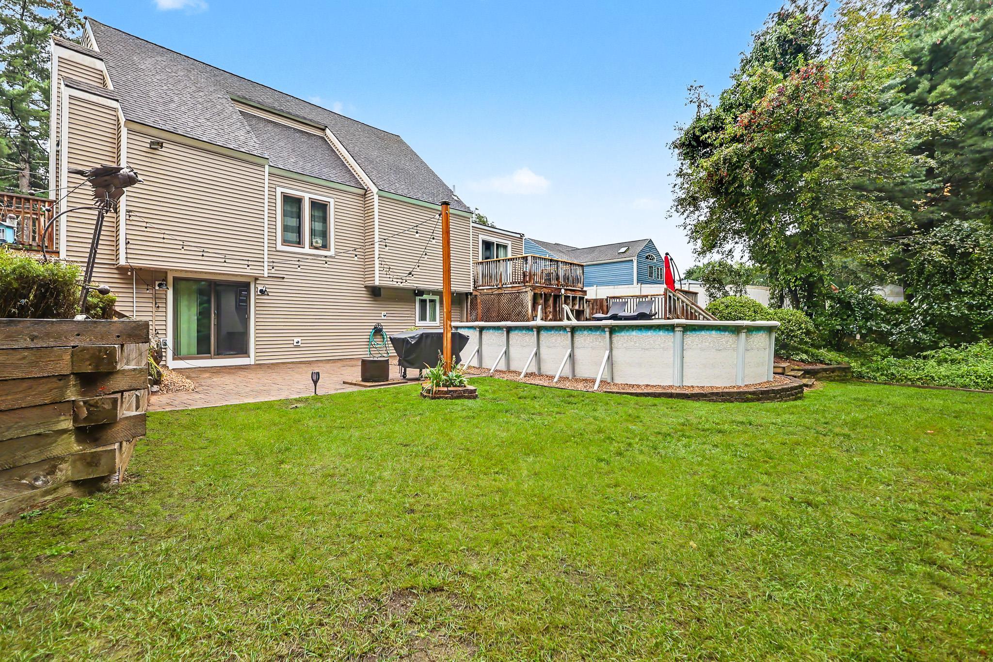 36 Saint Laurent Drive Property Photo 30