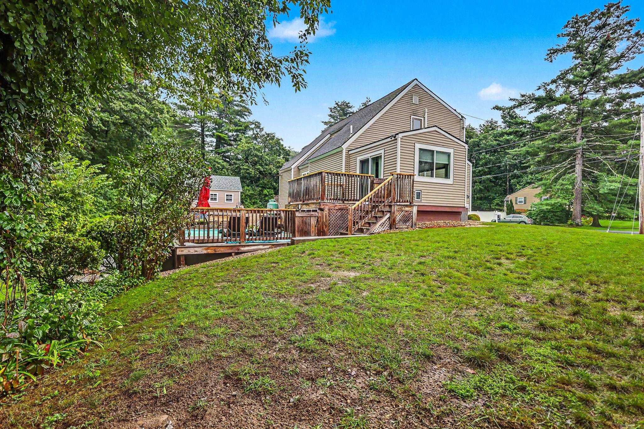 36 Saint Laurent Drive Property Photo 31