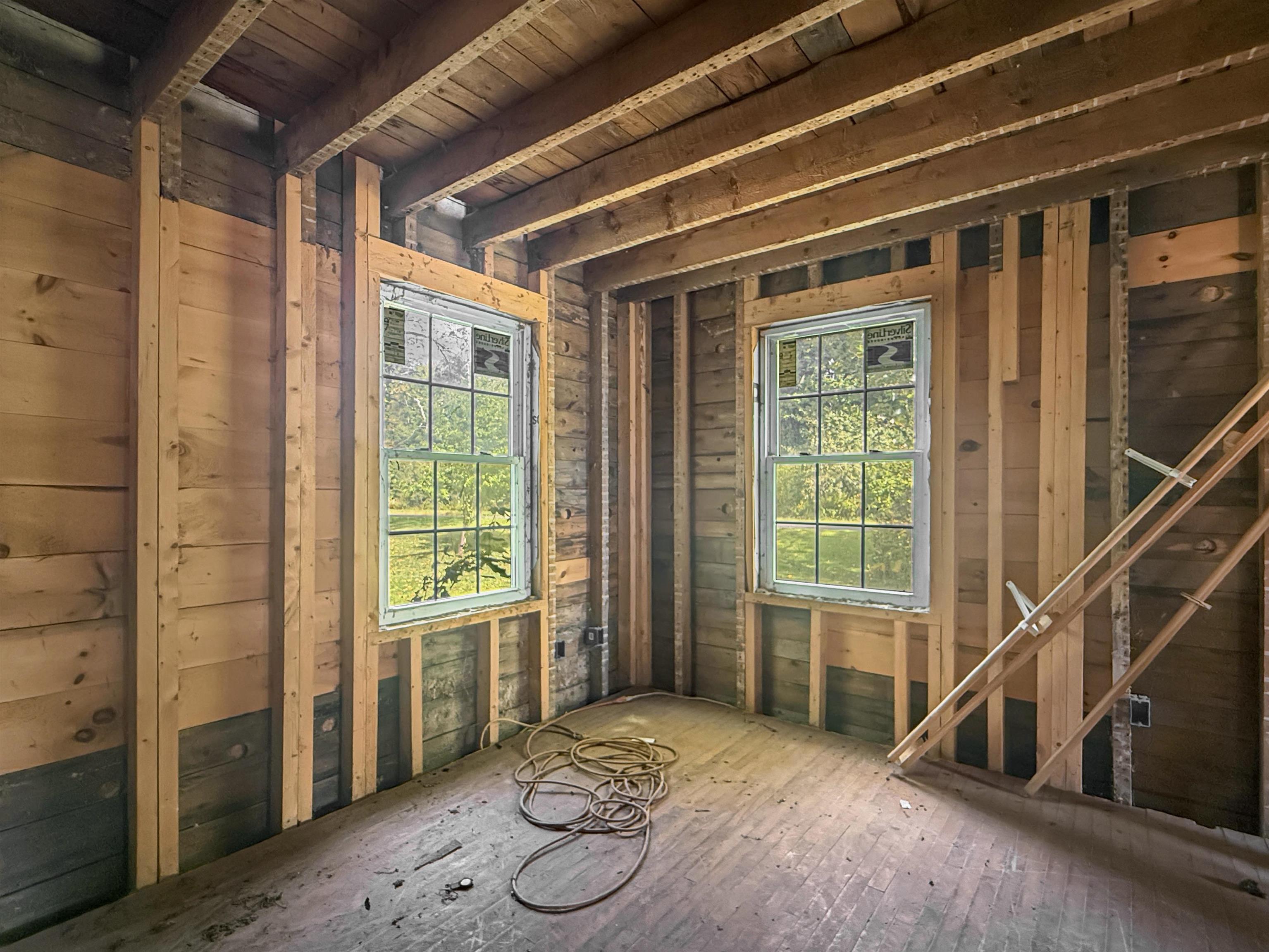 456 River Road Property Photo 4