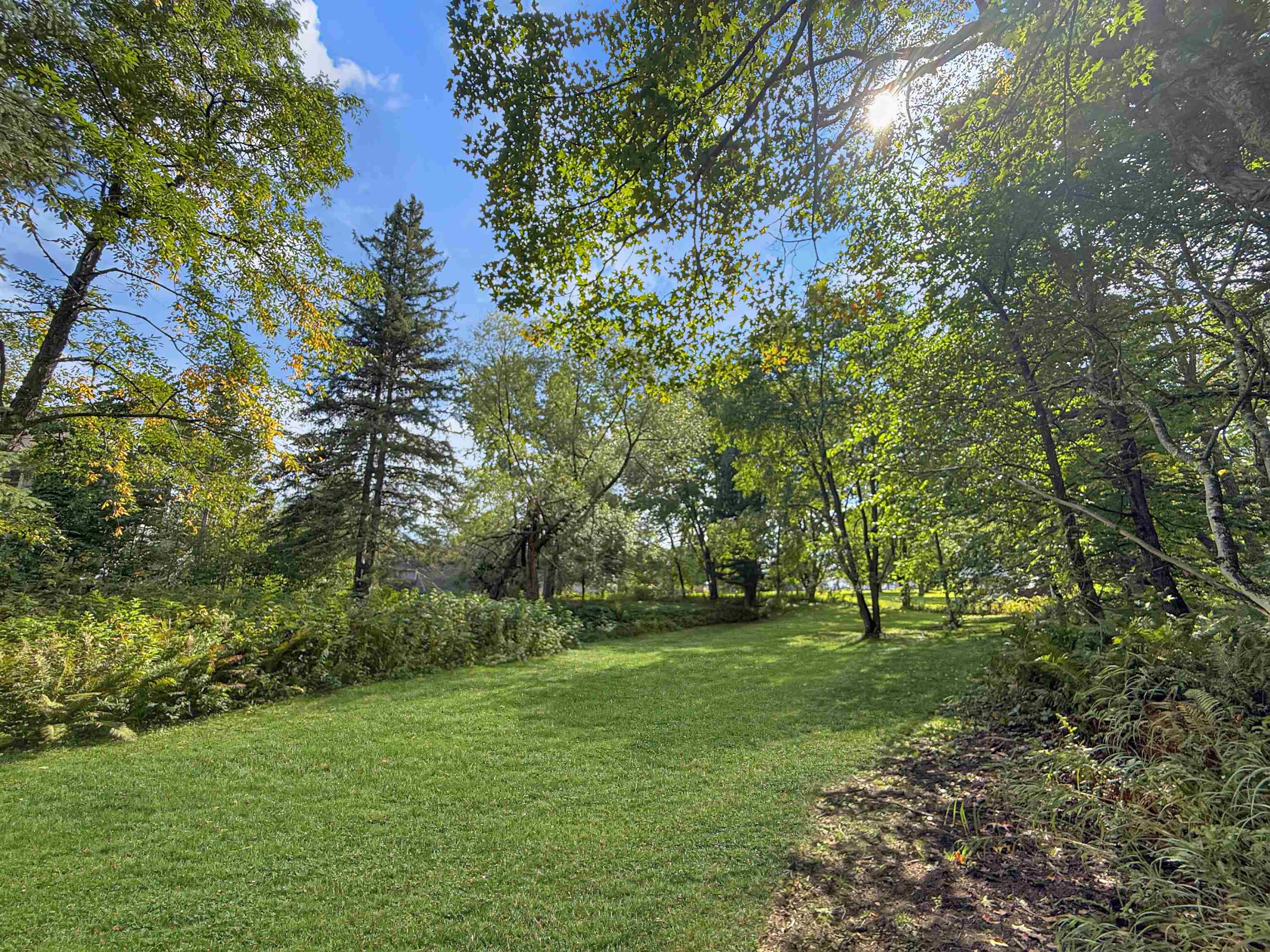 456 River Road Property Photo 13