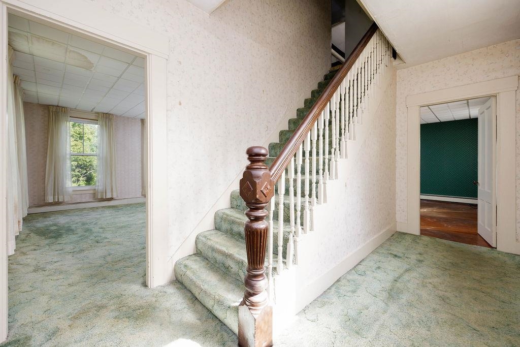 61 Slayton Hill Road Property Photo 14