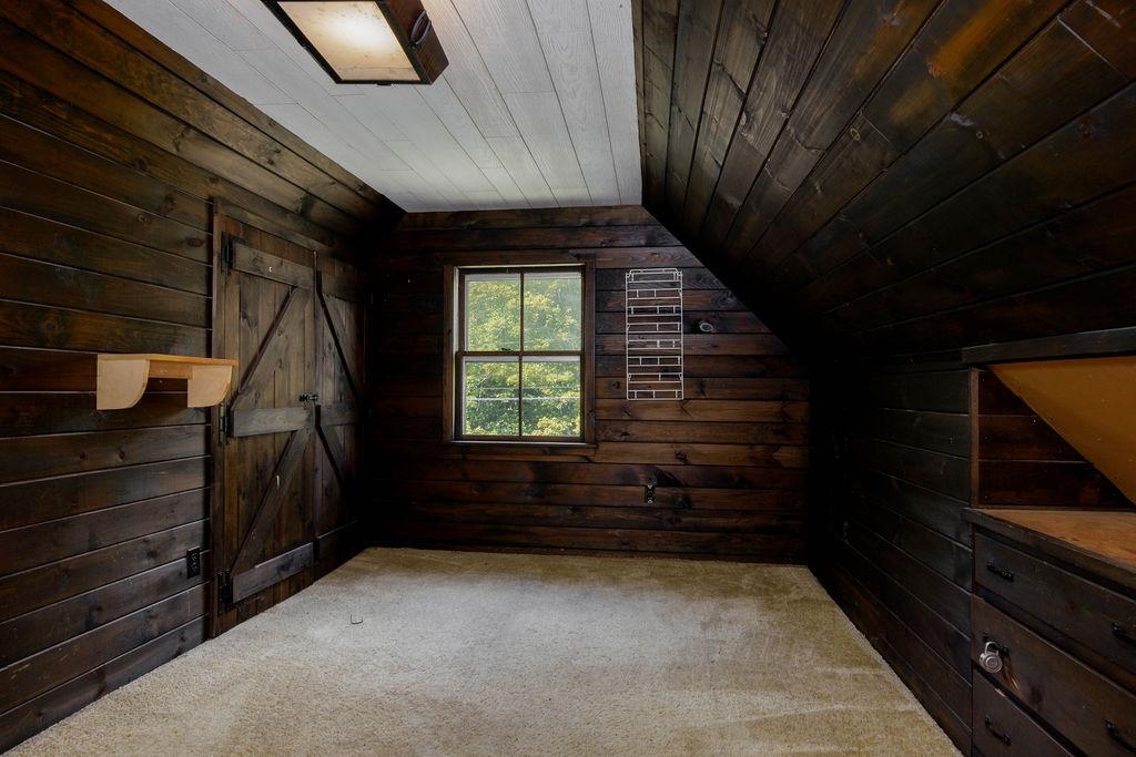 61 Slayton Hill Road Property Photo 40