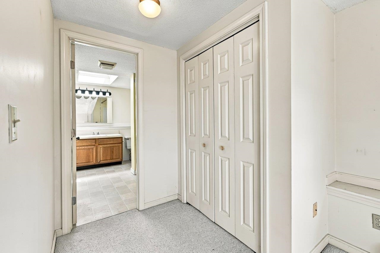 711 Central Avenue Property Photo 18