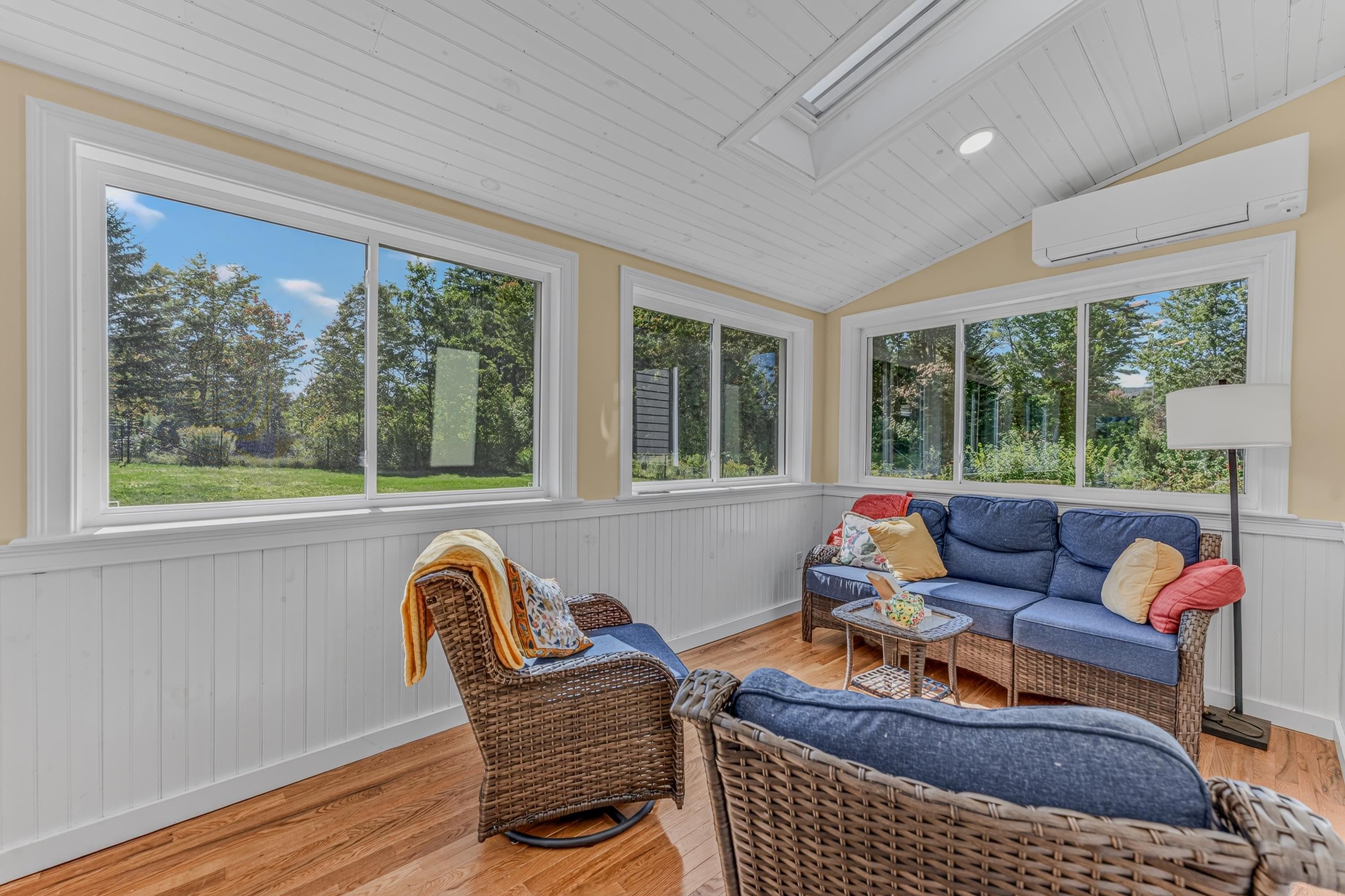 72 Harvard Street Property Photo 23