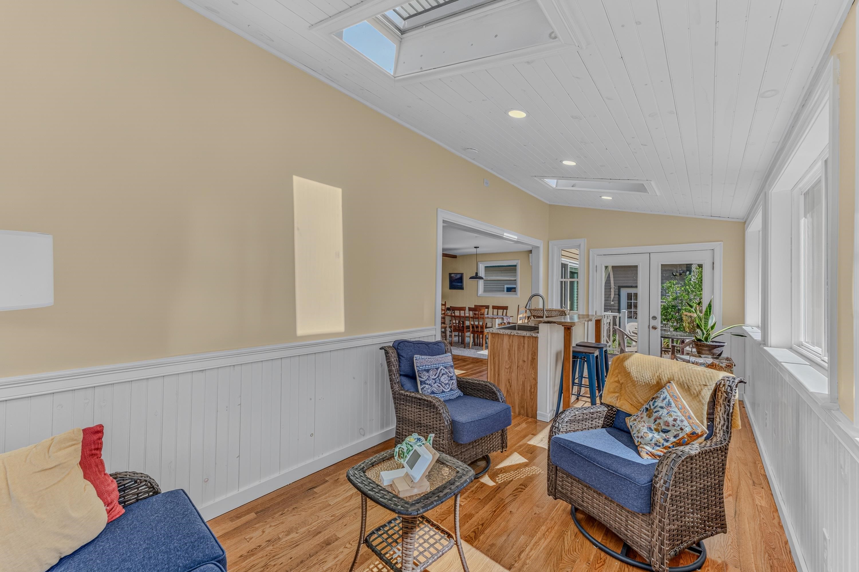 72 Harvard Street Property Photo 26