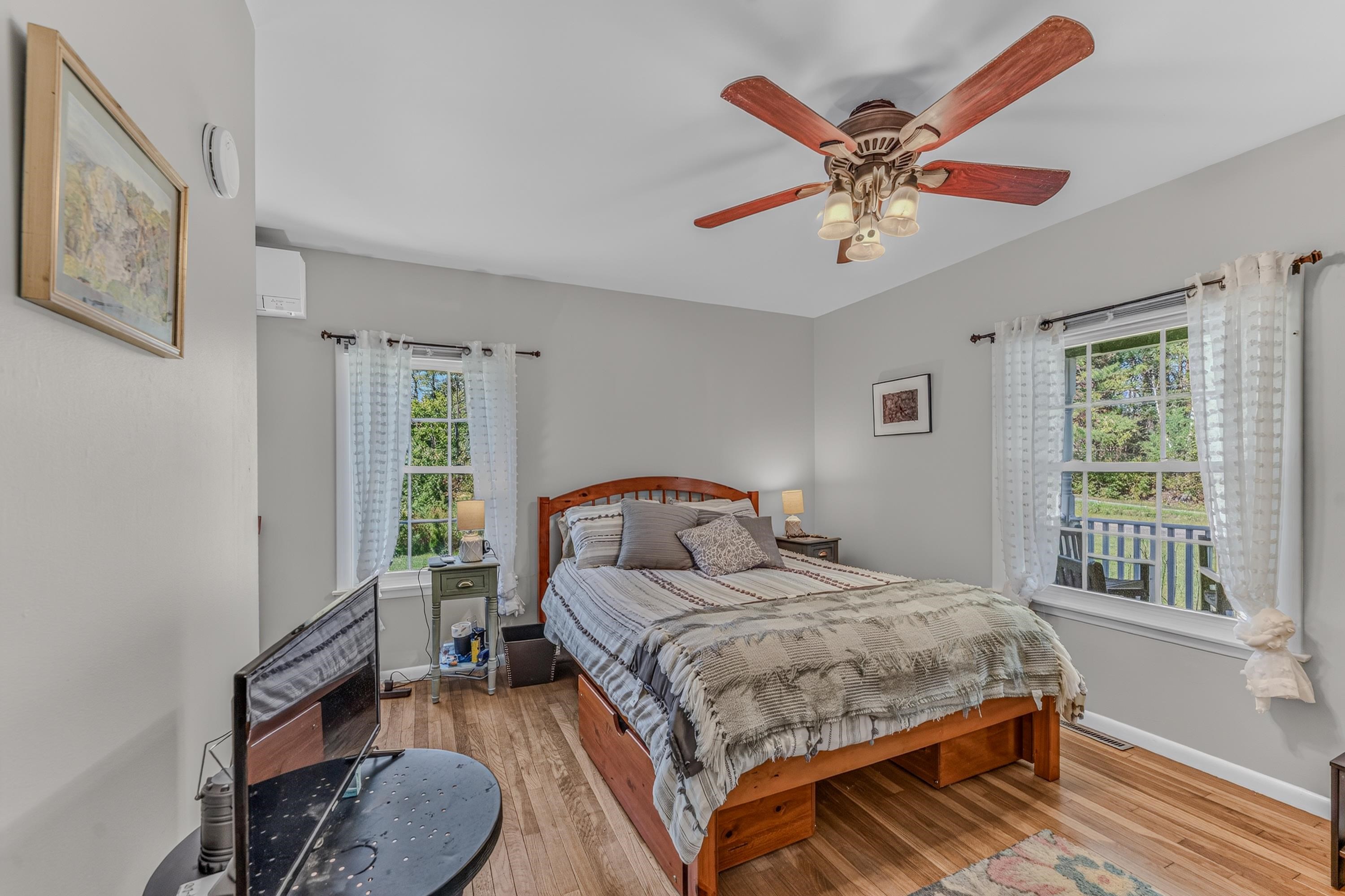 72 Harvard Street Property Photo 29