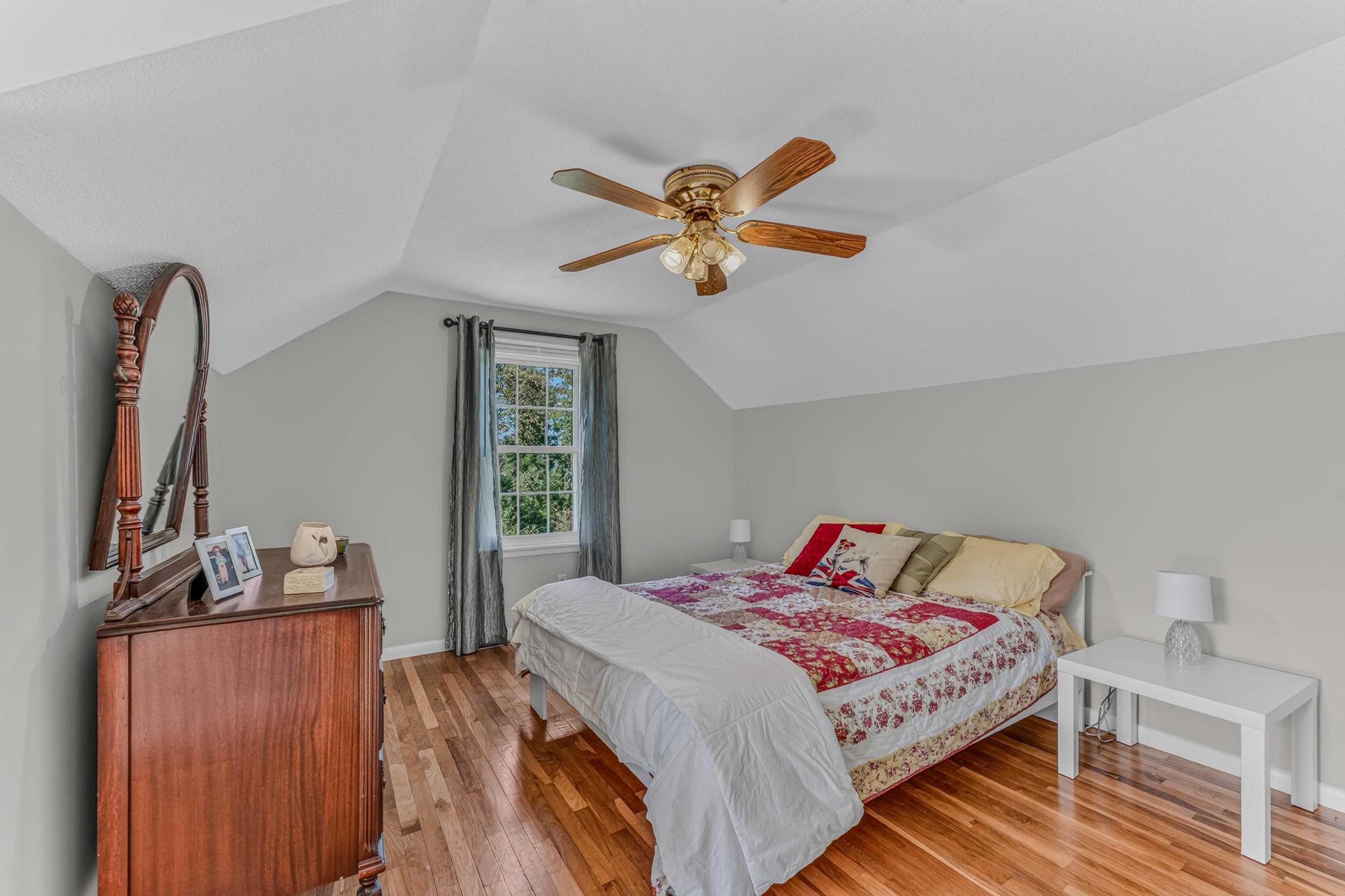 72 Harvard Street Property Photo 42