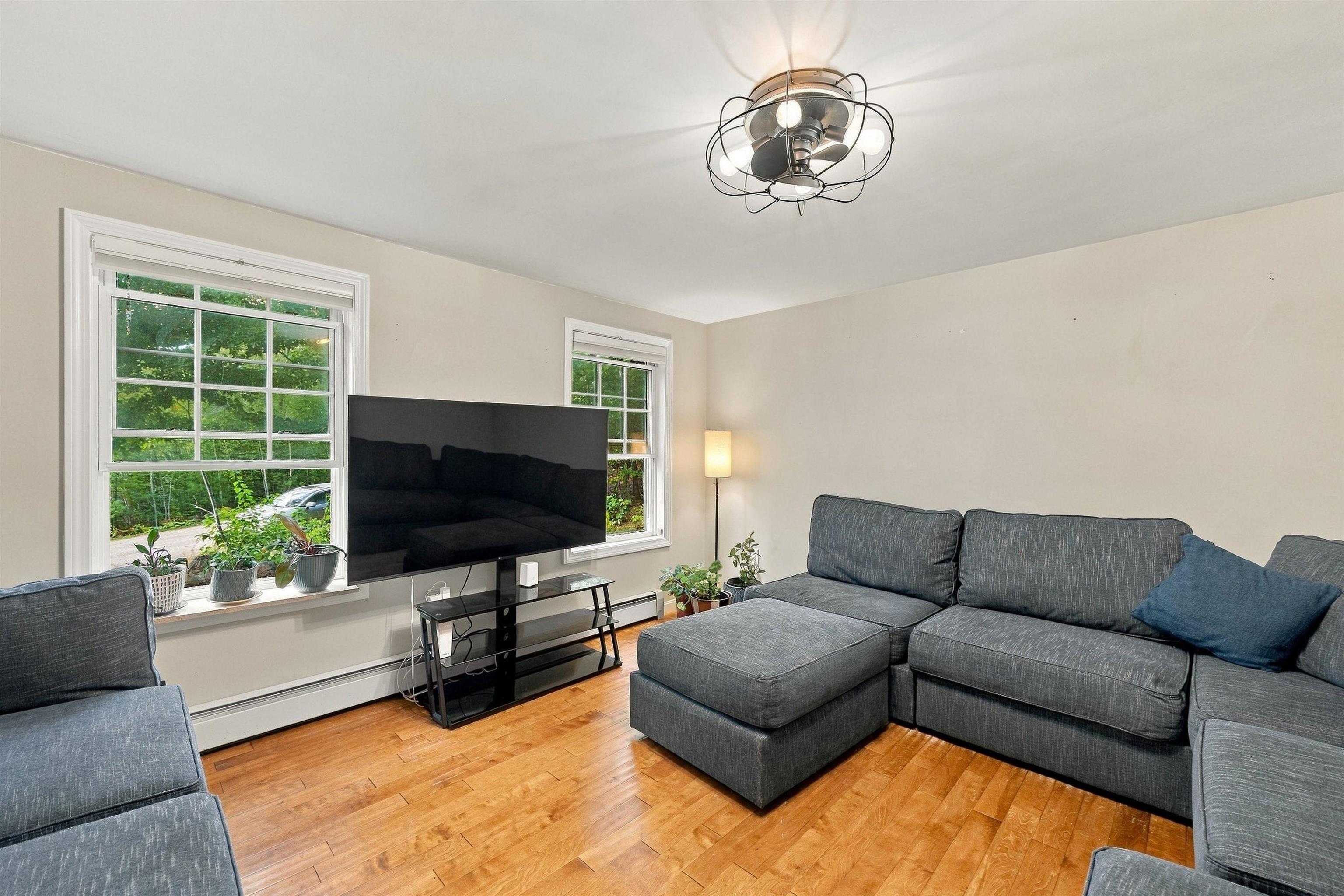 33 Old Rochester Road Property Photo 23