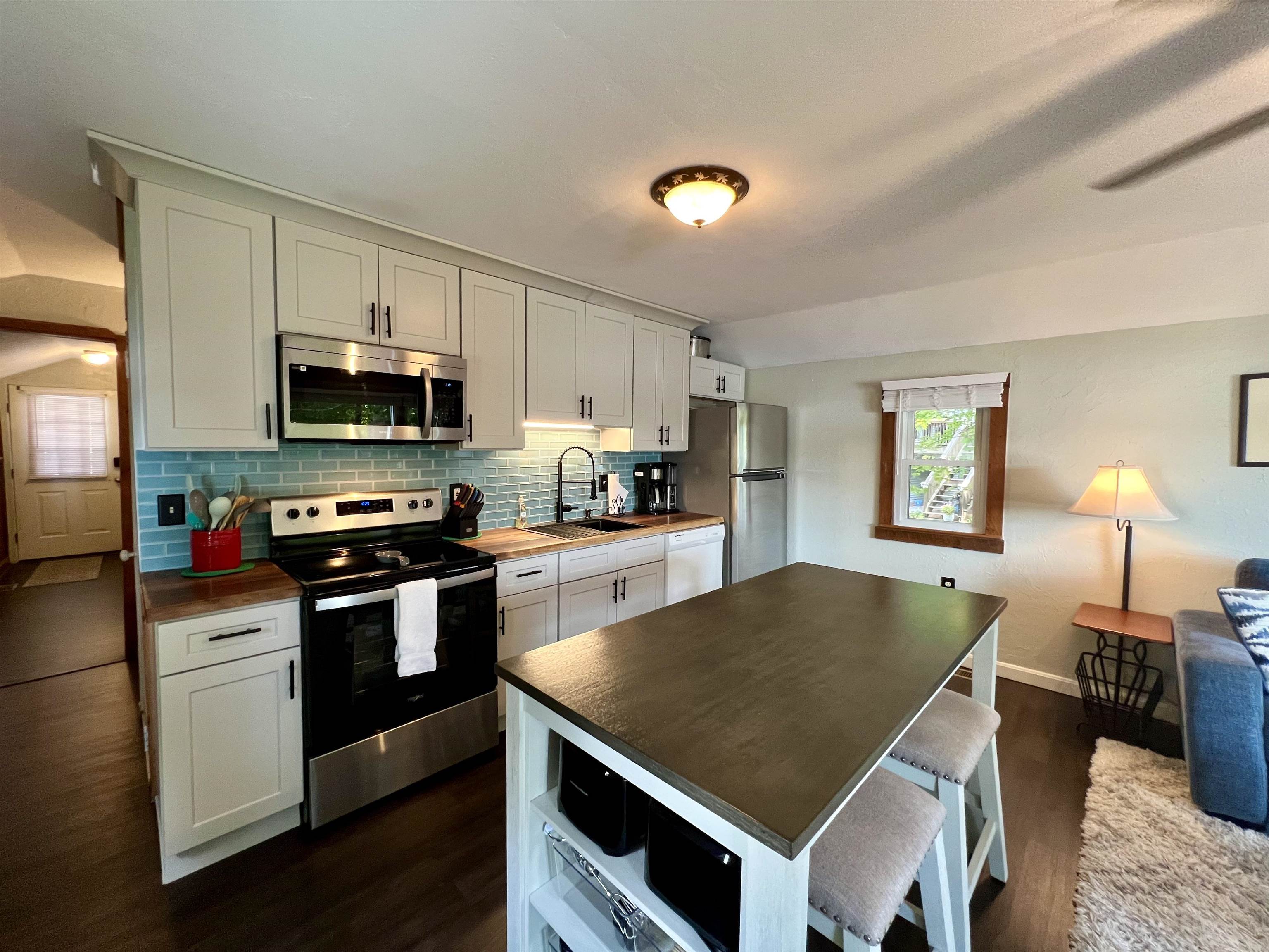 24 Northport Terrace Property Photo 10