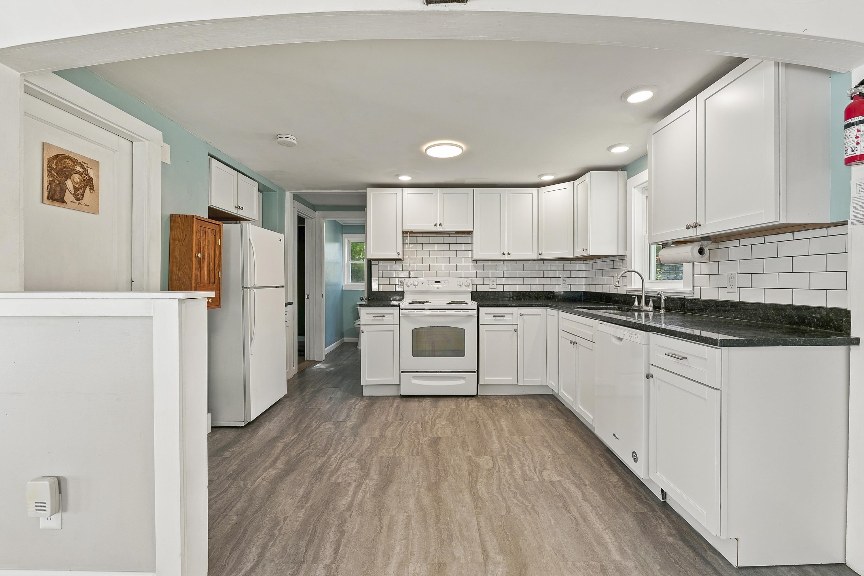 4 Pearl Street Property Photo 8