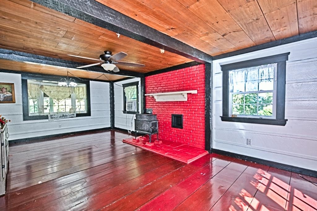 22 Adams Avenue Property Photo 18