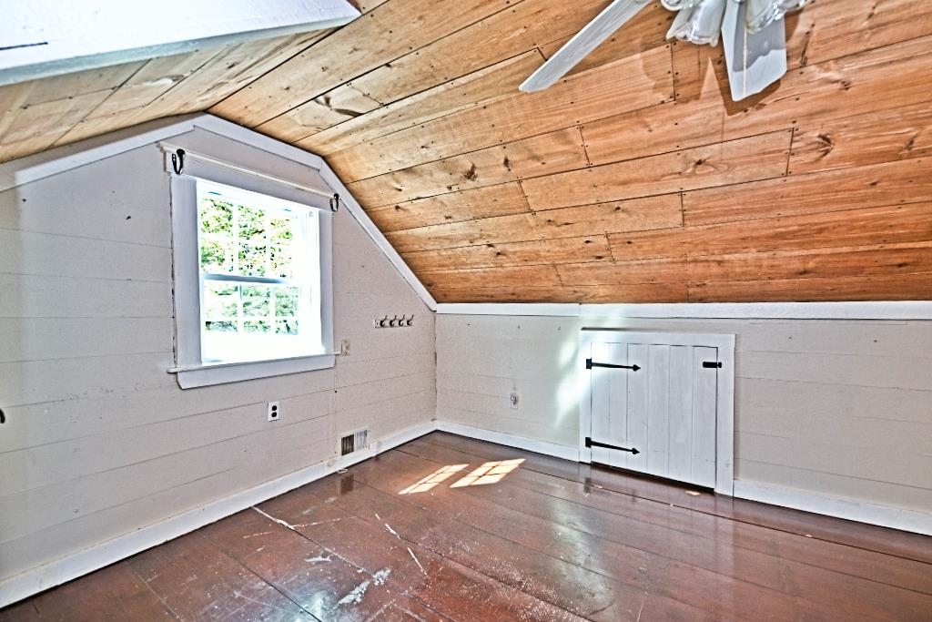 22 Adams Avenue Property Photo 30