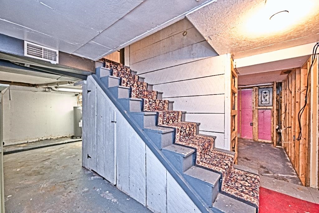 22 Adams Avenue Property Photo 40
