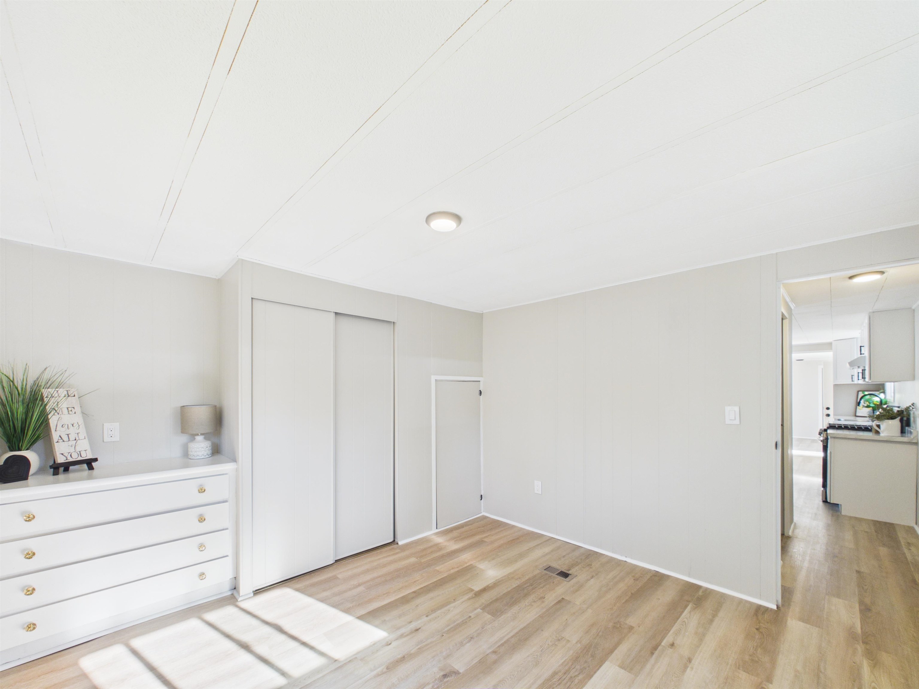 11 Finch Street Property Photo 17