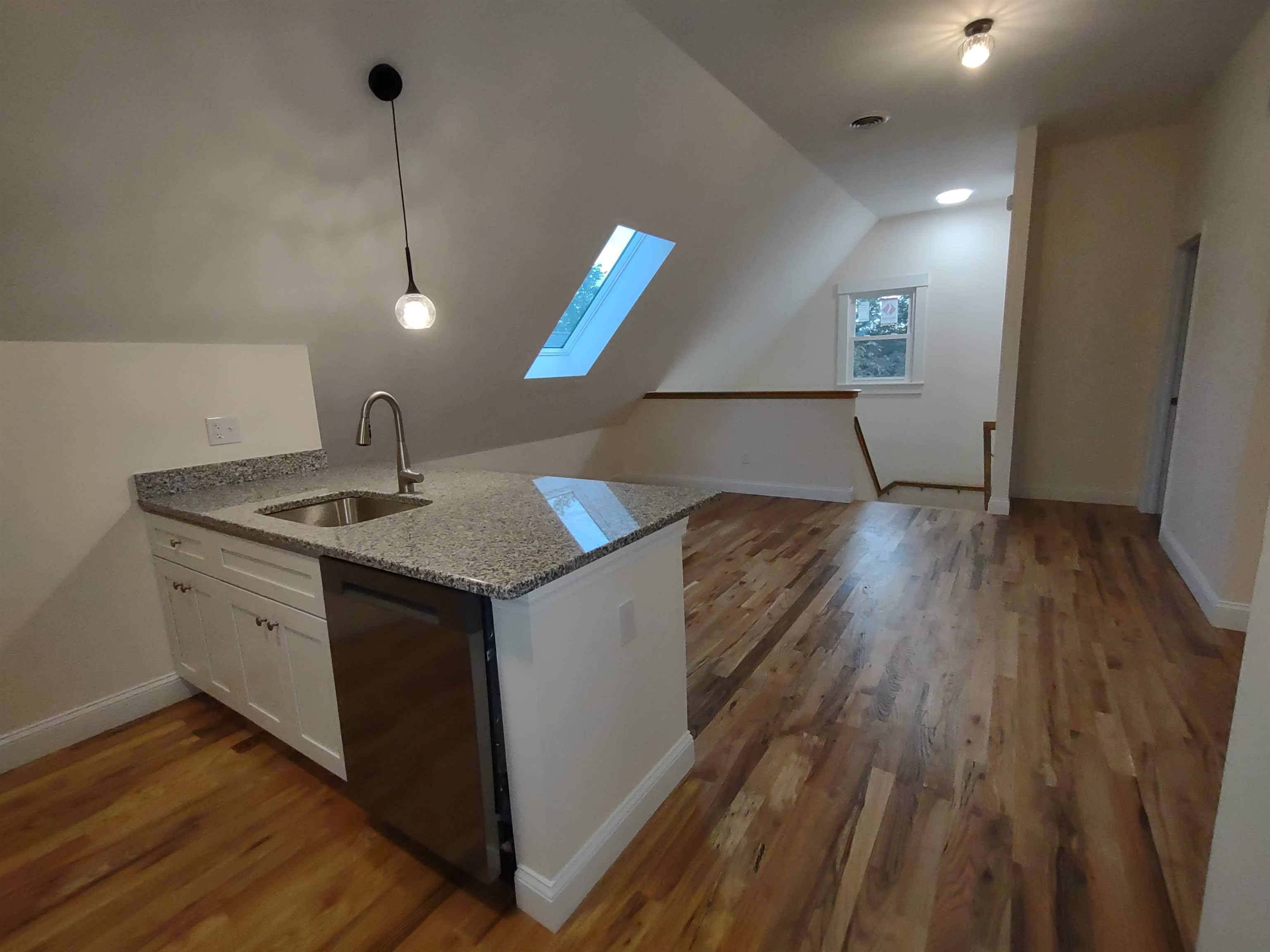 394 Union Avenue Property Photo 1