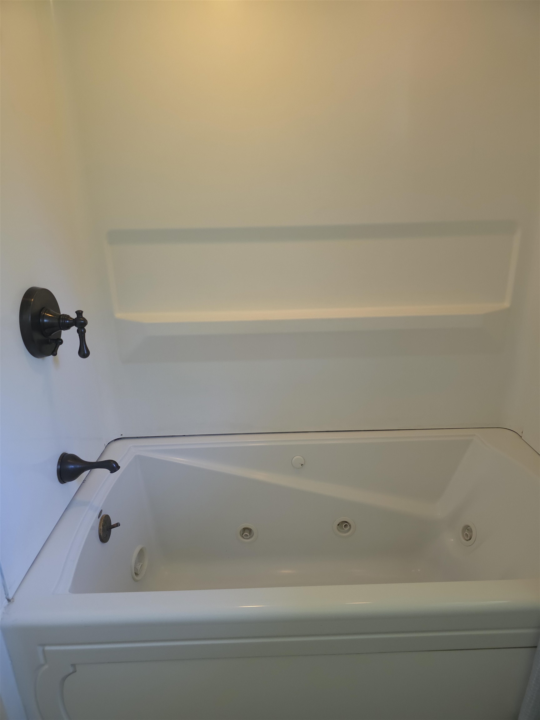 6 Meadowcrest Lane Property Photo 14