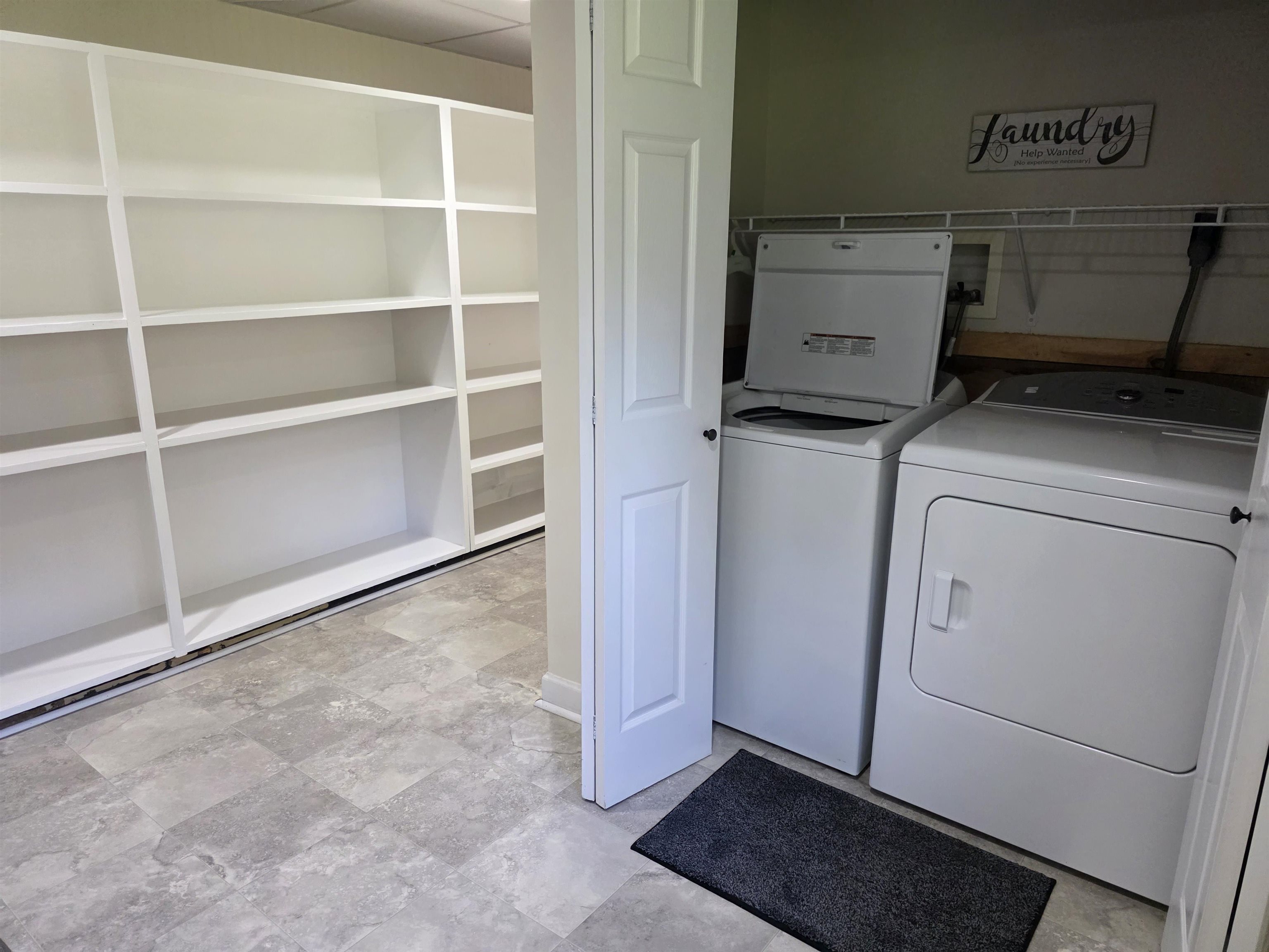 6 Meadowcrest Lane Property Photo 29