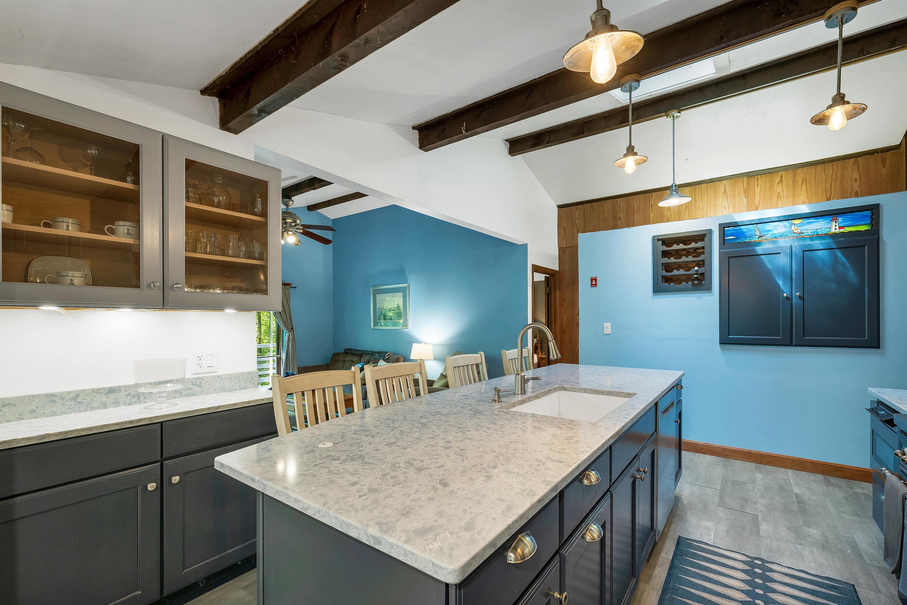 16 Forest Avenue Property Photo 6