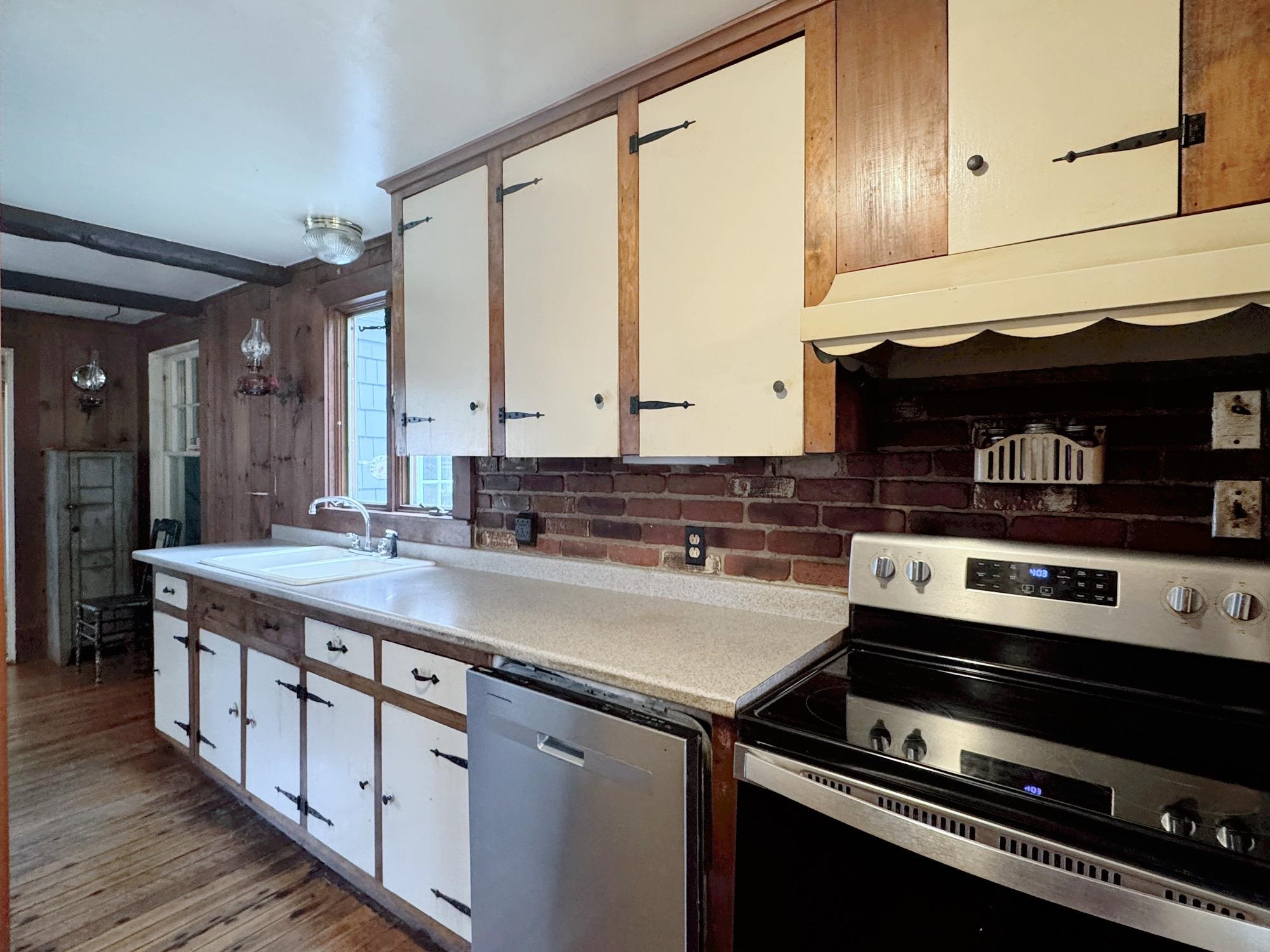 72 Federal Street Property Photo 8