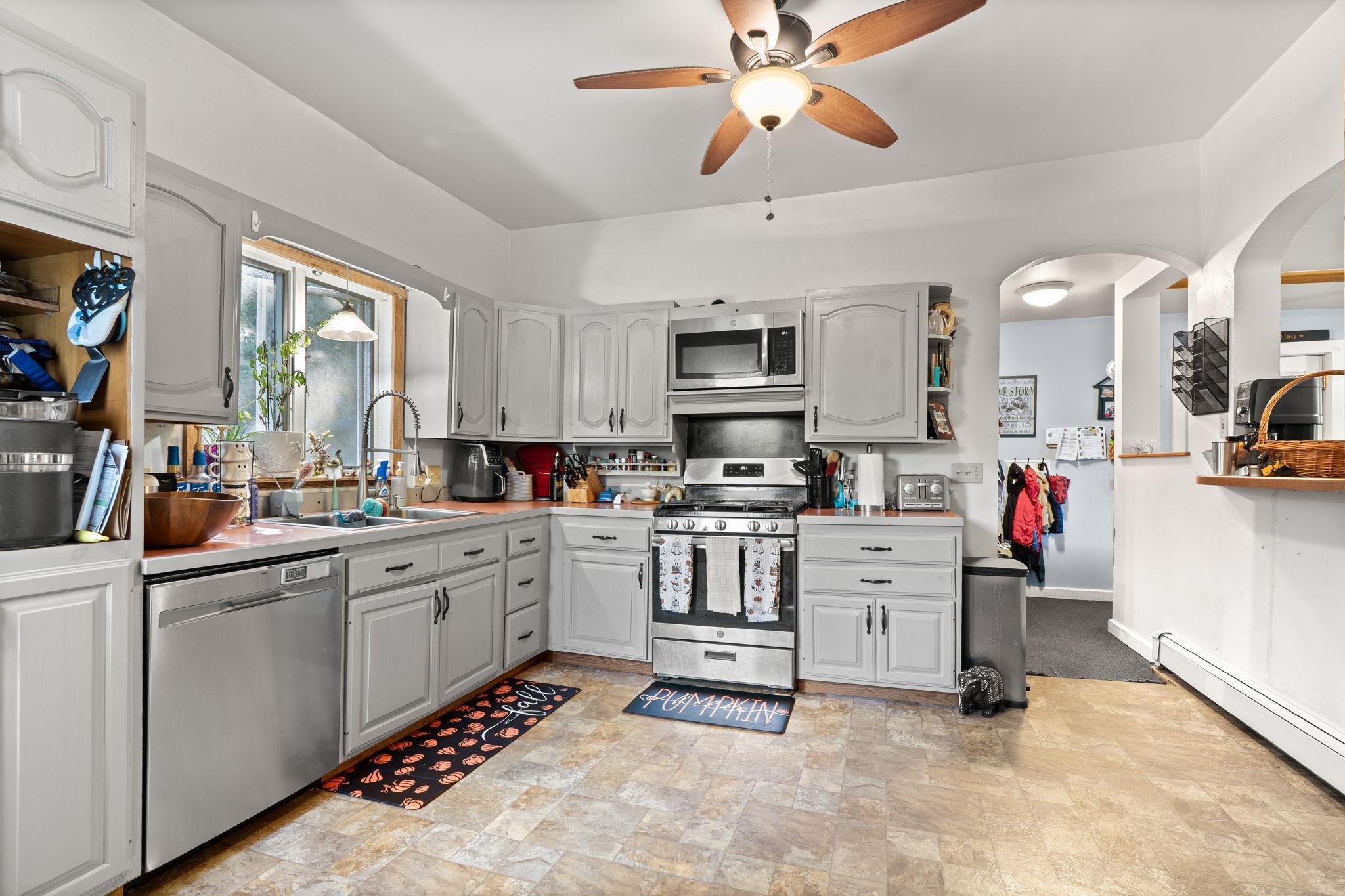 65 Riverside Drive Property Photo 13