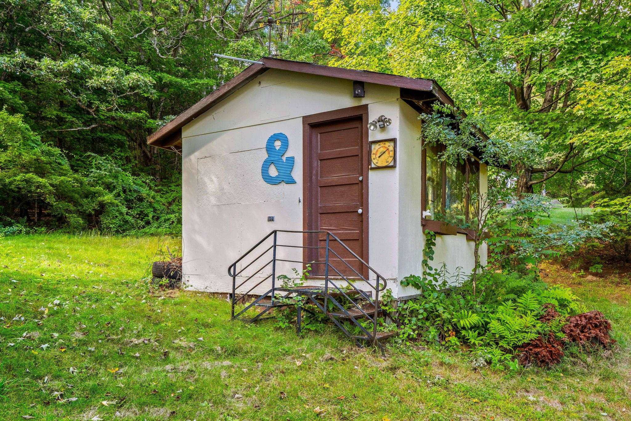 65 Riverside Drive Property Photo 36