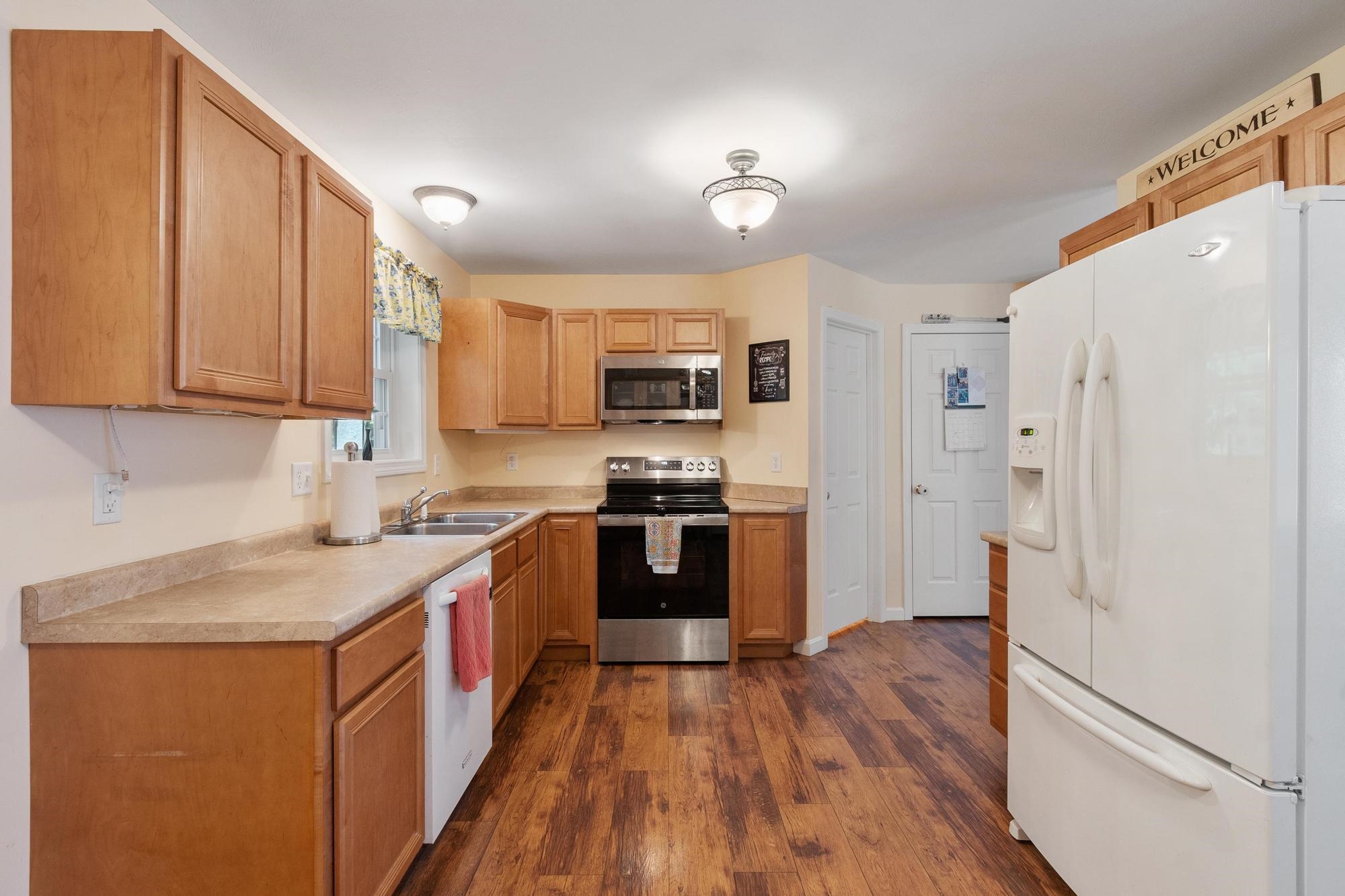 130 Pleasant Street Property Photo 5