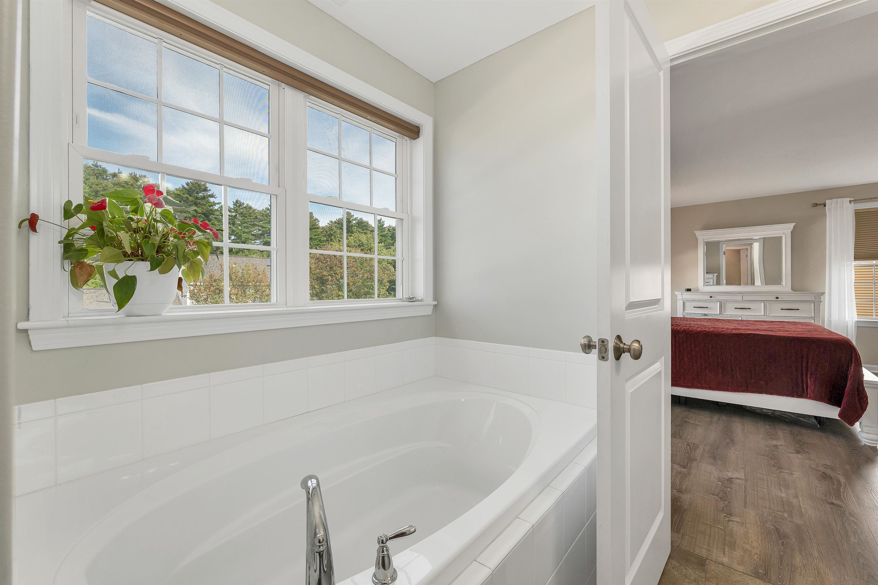 16 Amy Way Property Photo 43