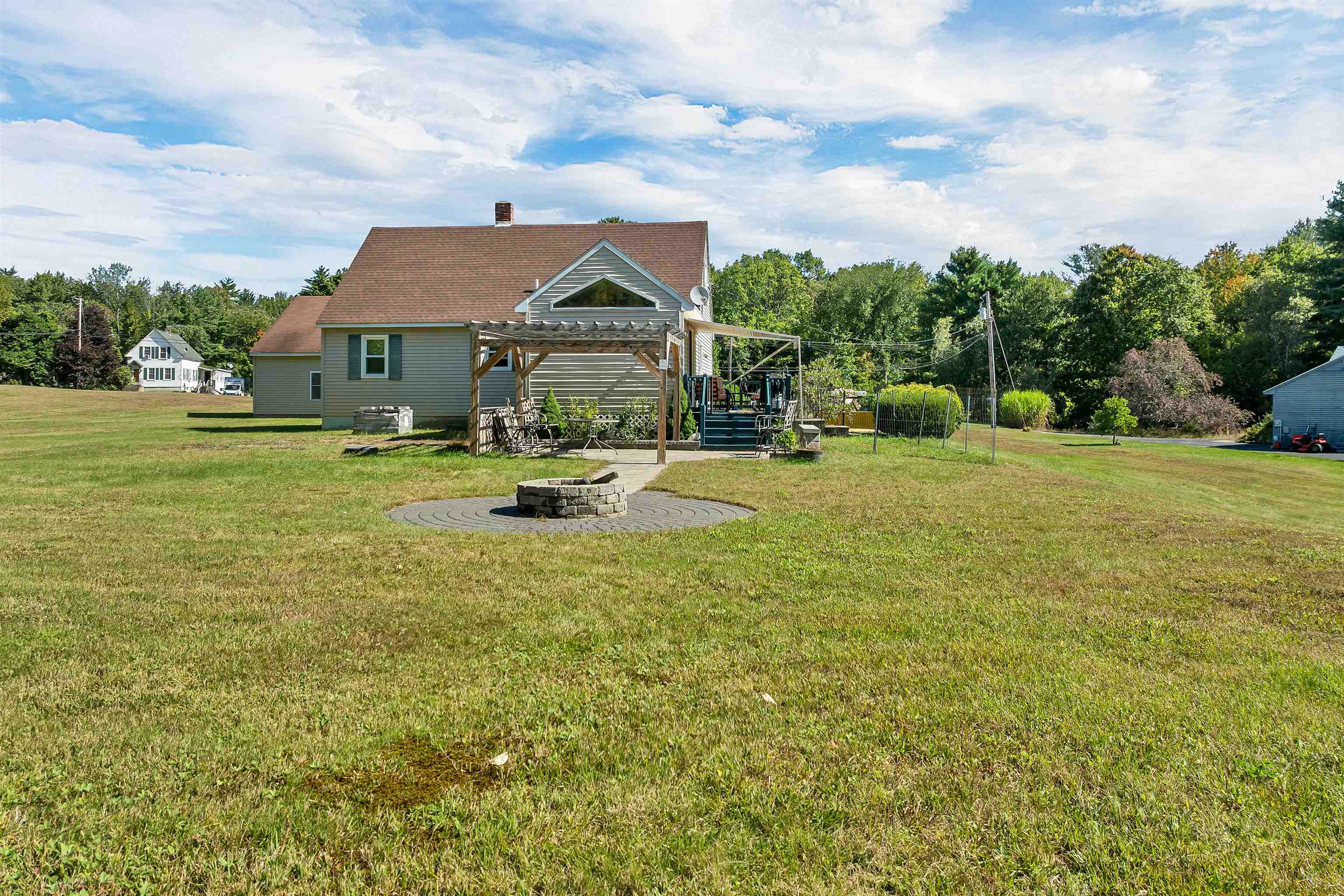 133 High Street Property Photo 4