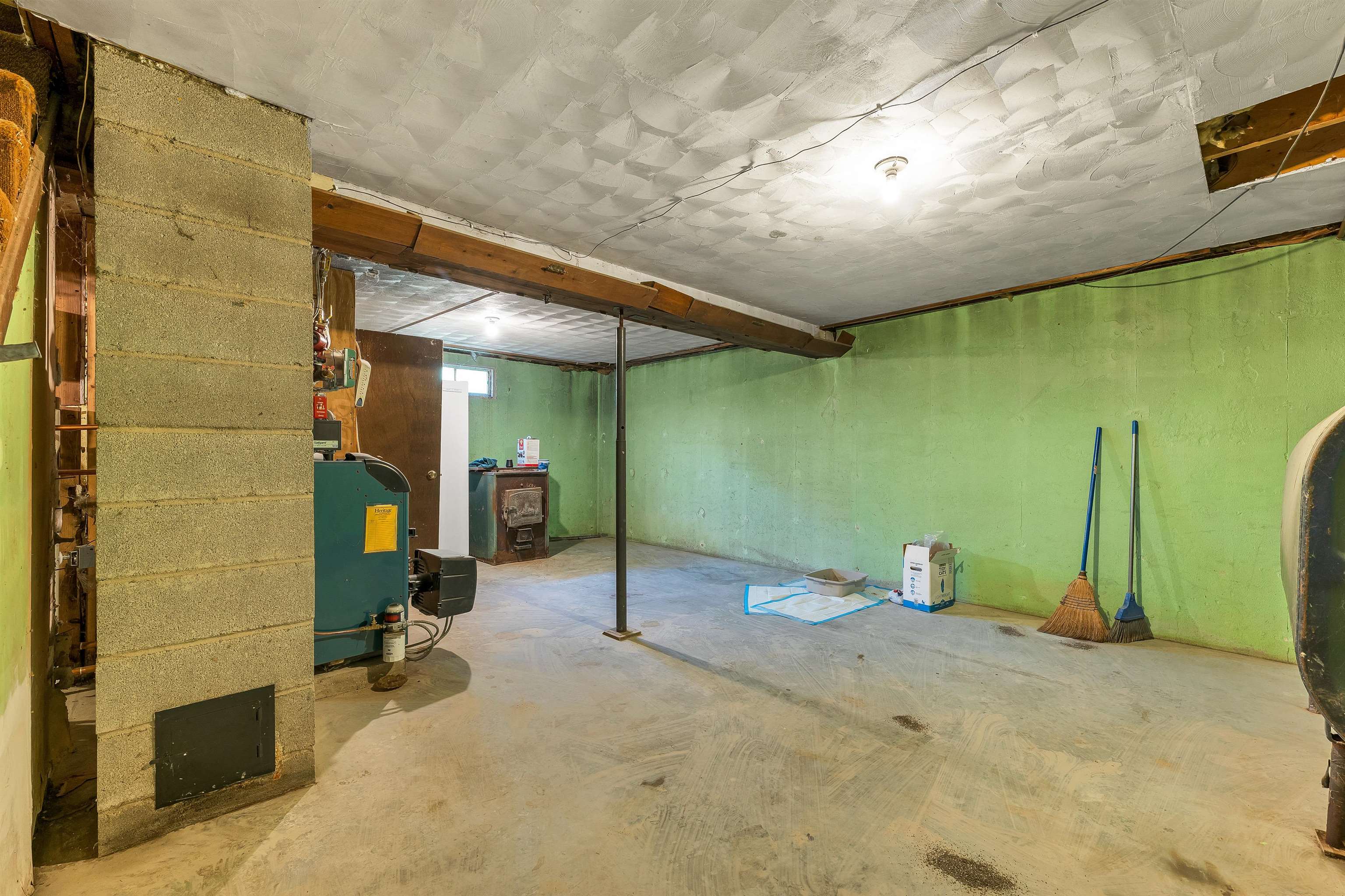 133 High Street Property Photo 44