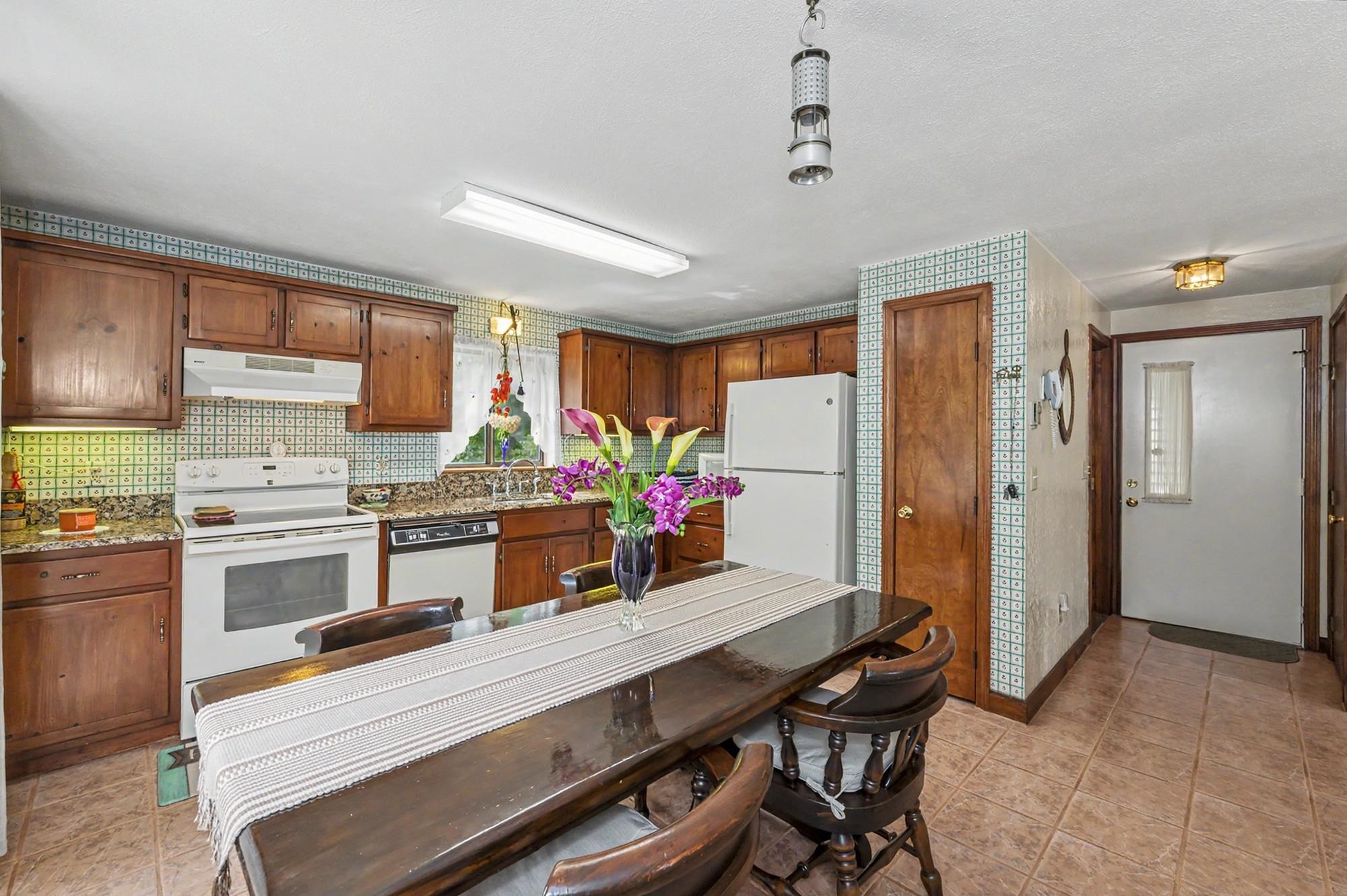 2.5 Cunningham Drive Property Photo 8